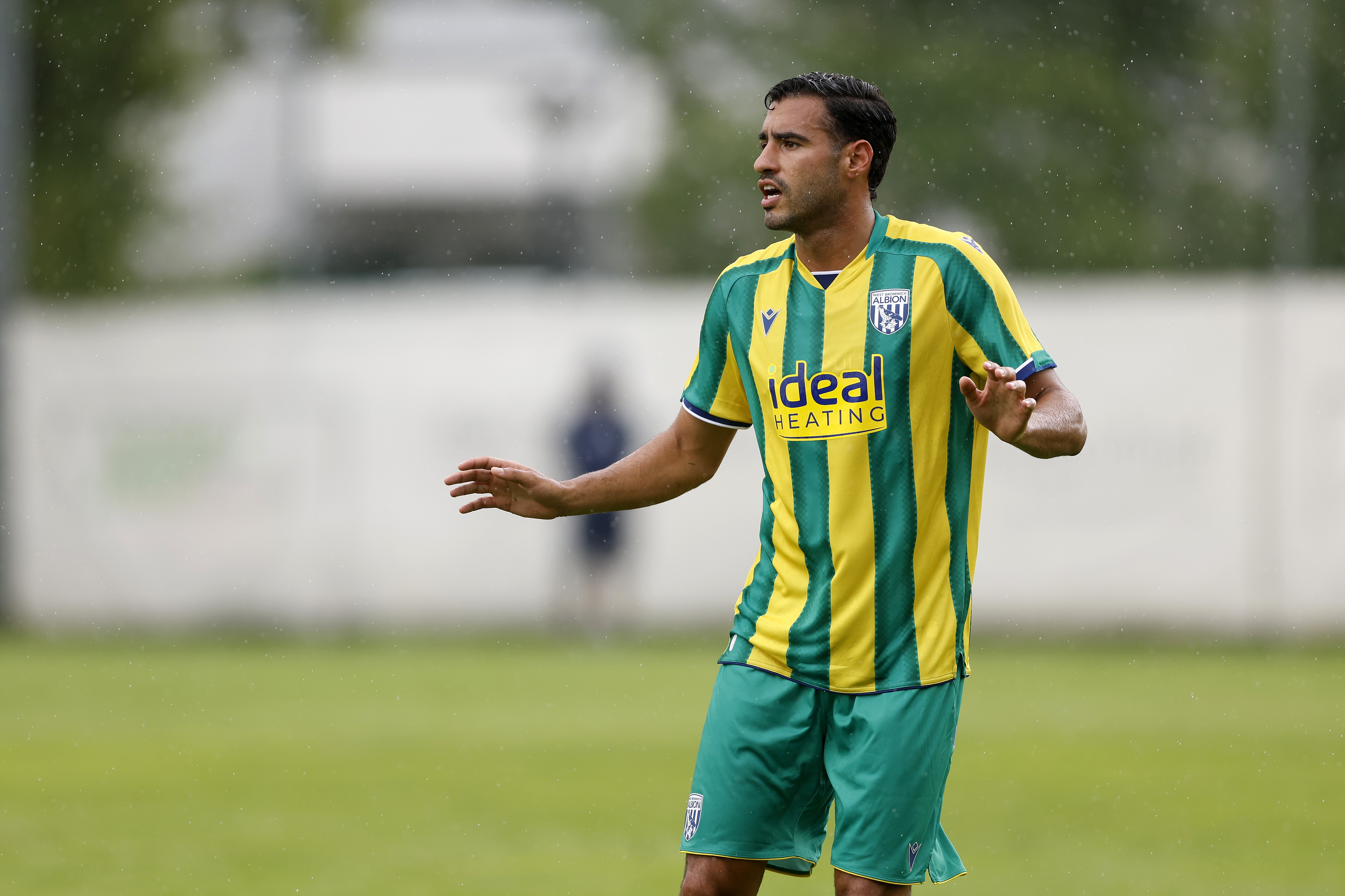 Gianluca Frabotta in action against Dynamo Kyiv in pre-season in Austria 