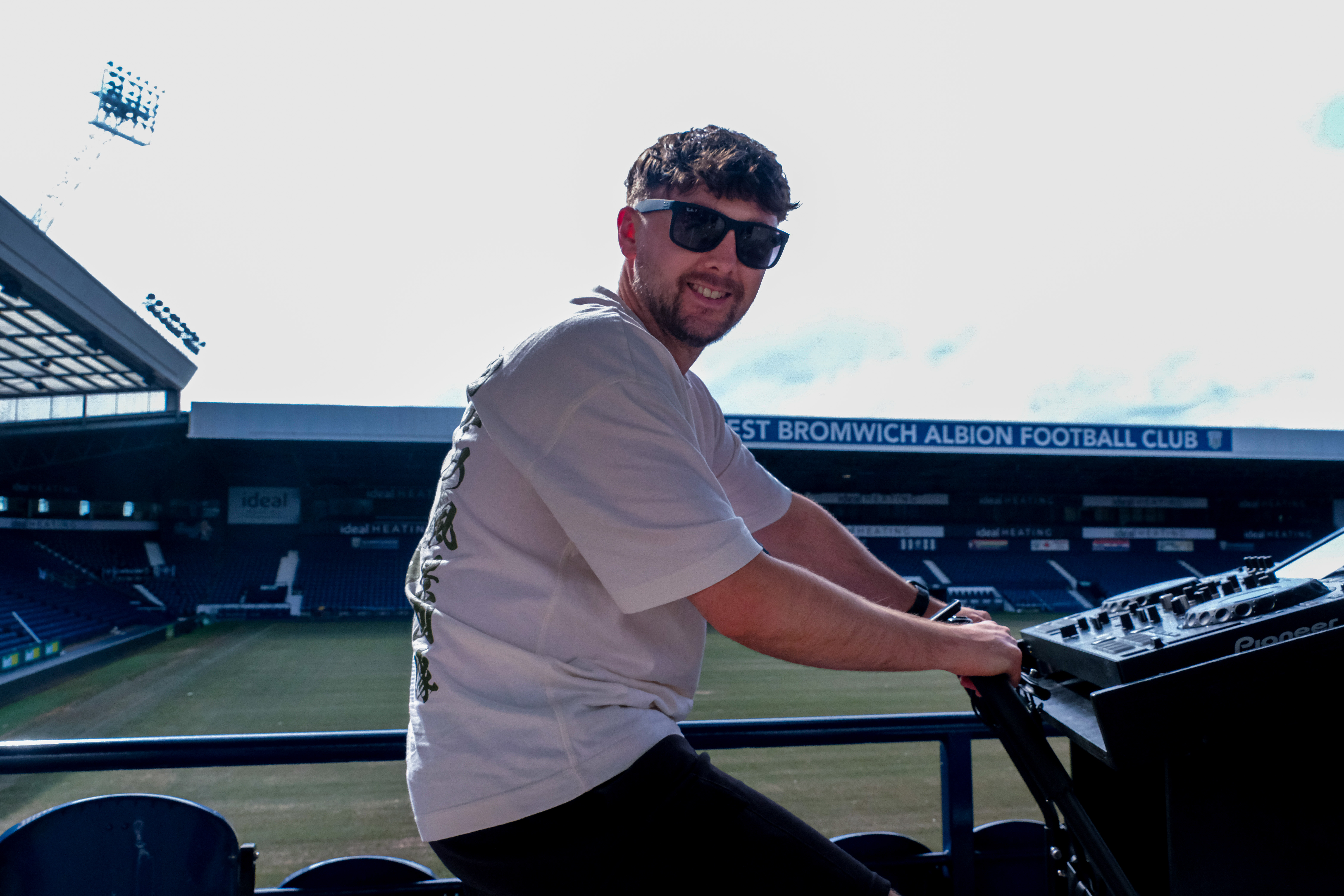 Andy Gulch at The Hawthorns.