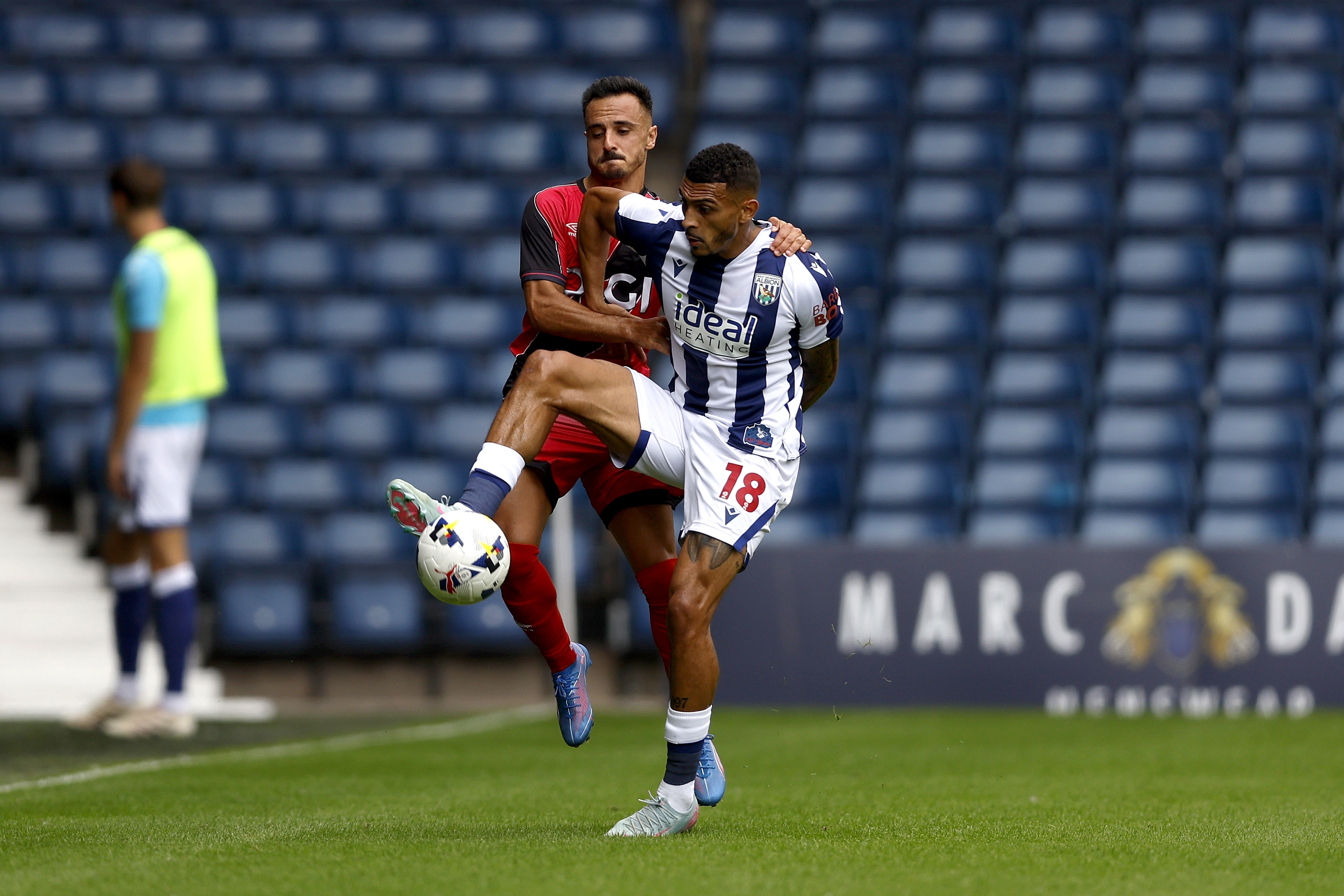 Karlan Grant in action against Rayo Vallecano