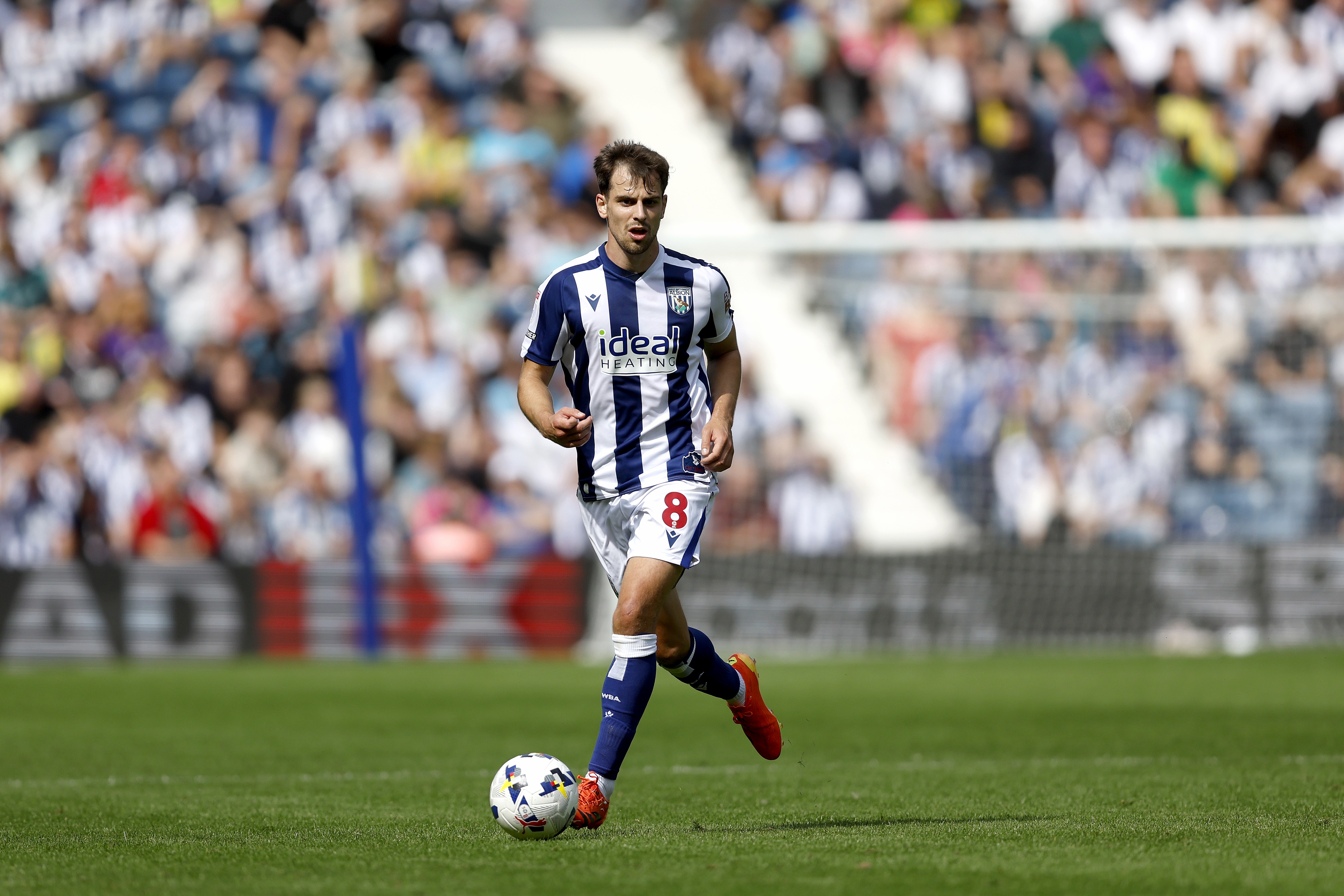 Jayson Molumby in action against Blackburn