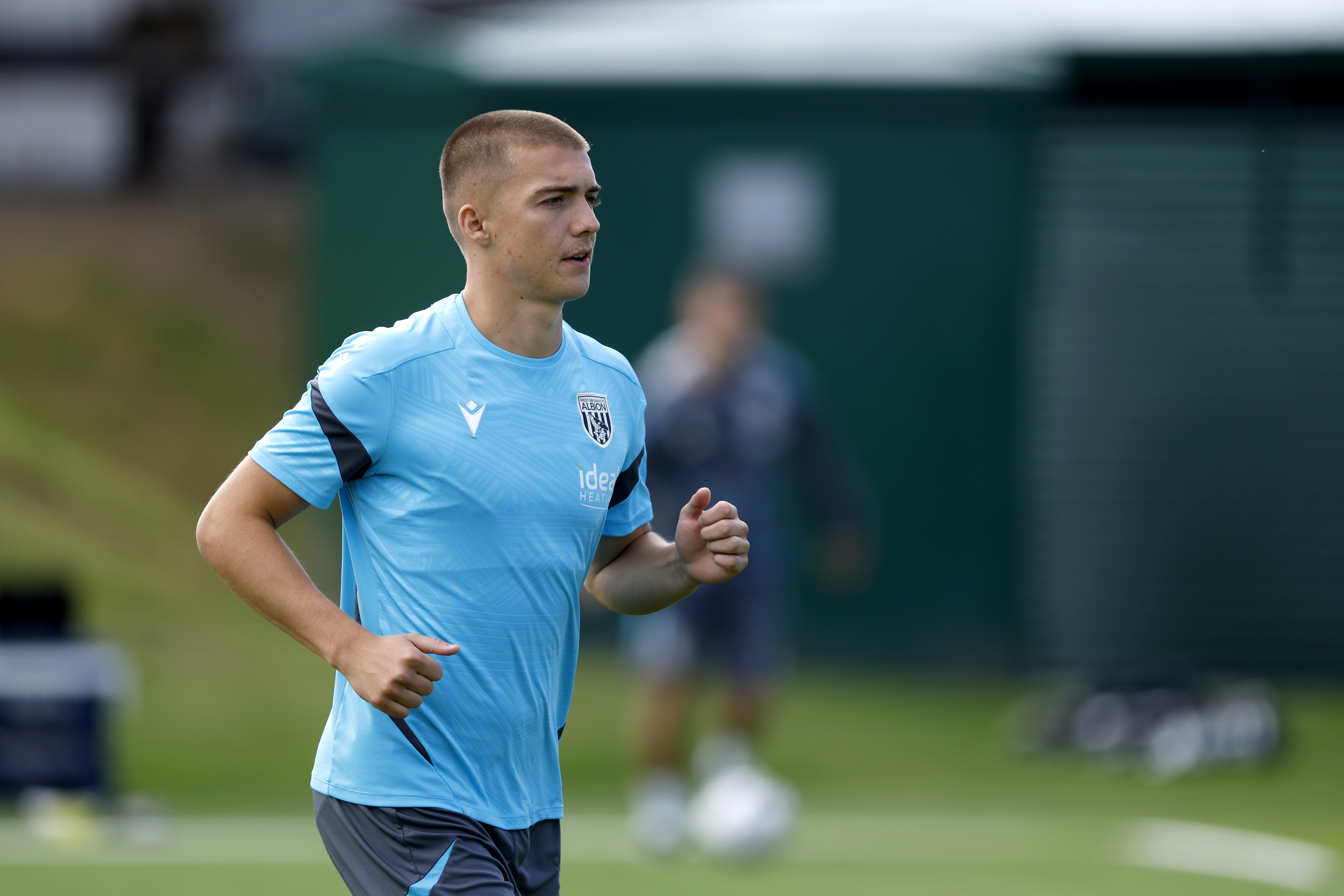 Alfie Gilchrist running in training 
