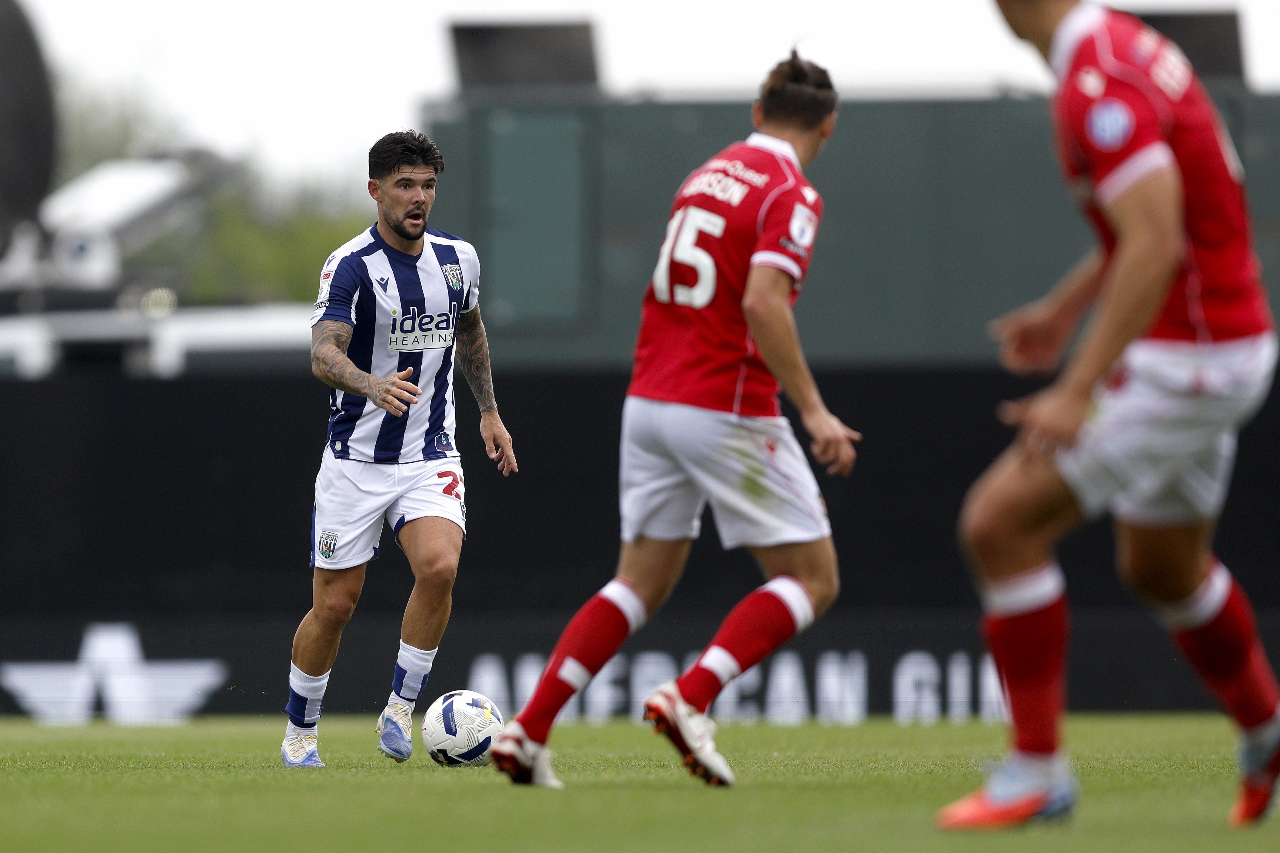 Alex Mowatt on the ball against Wrexham 