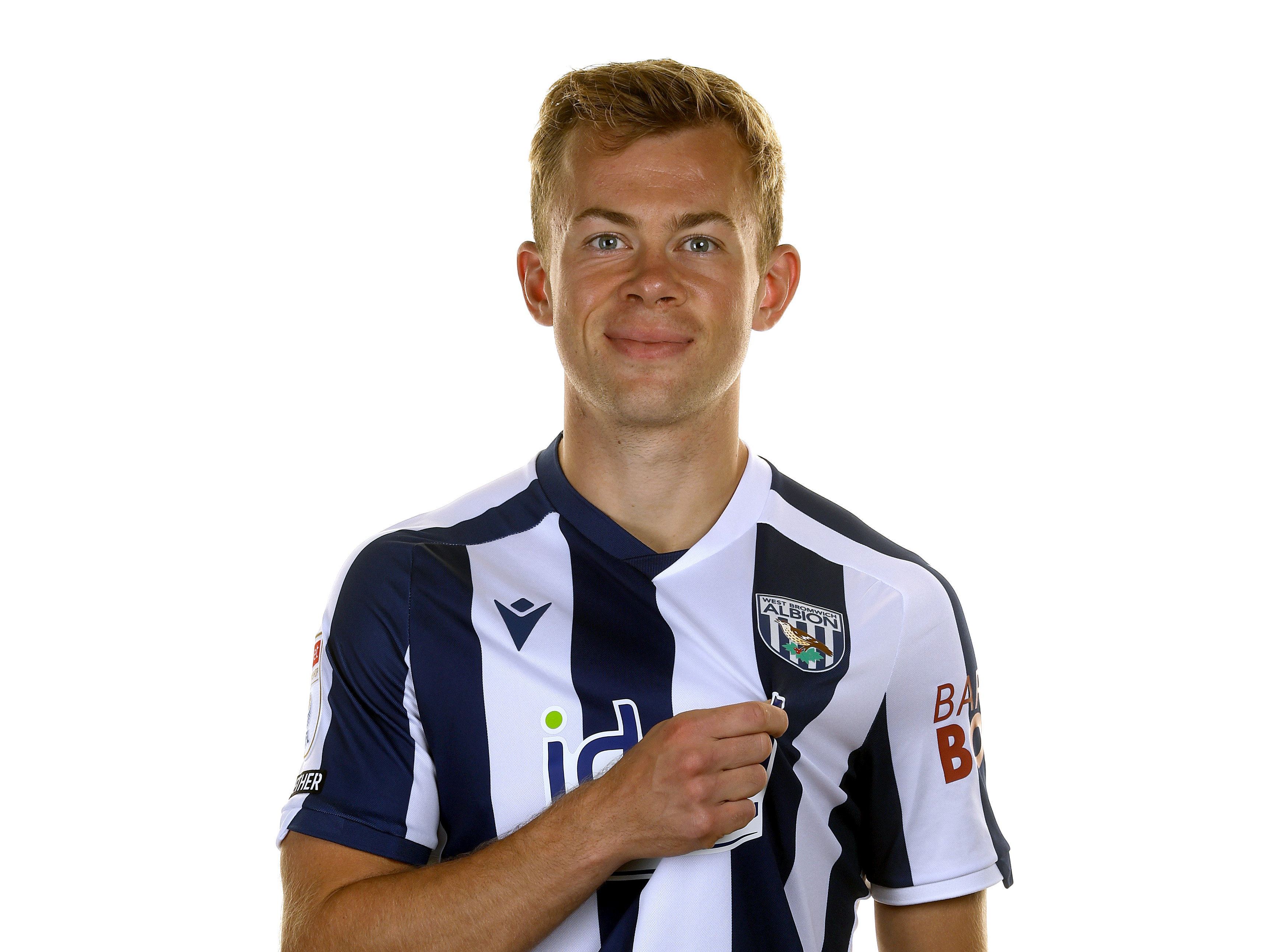 A photo of Albion forward Aune Heggebo in the 2025/26 home kit