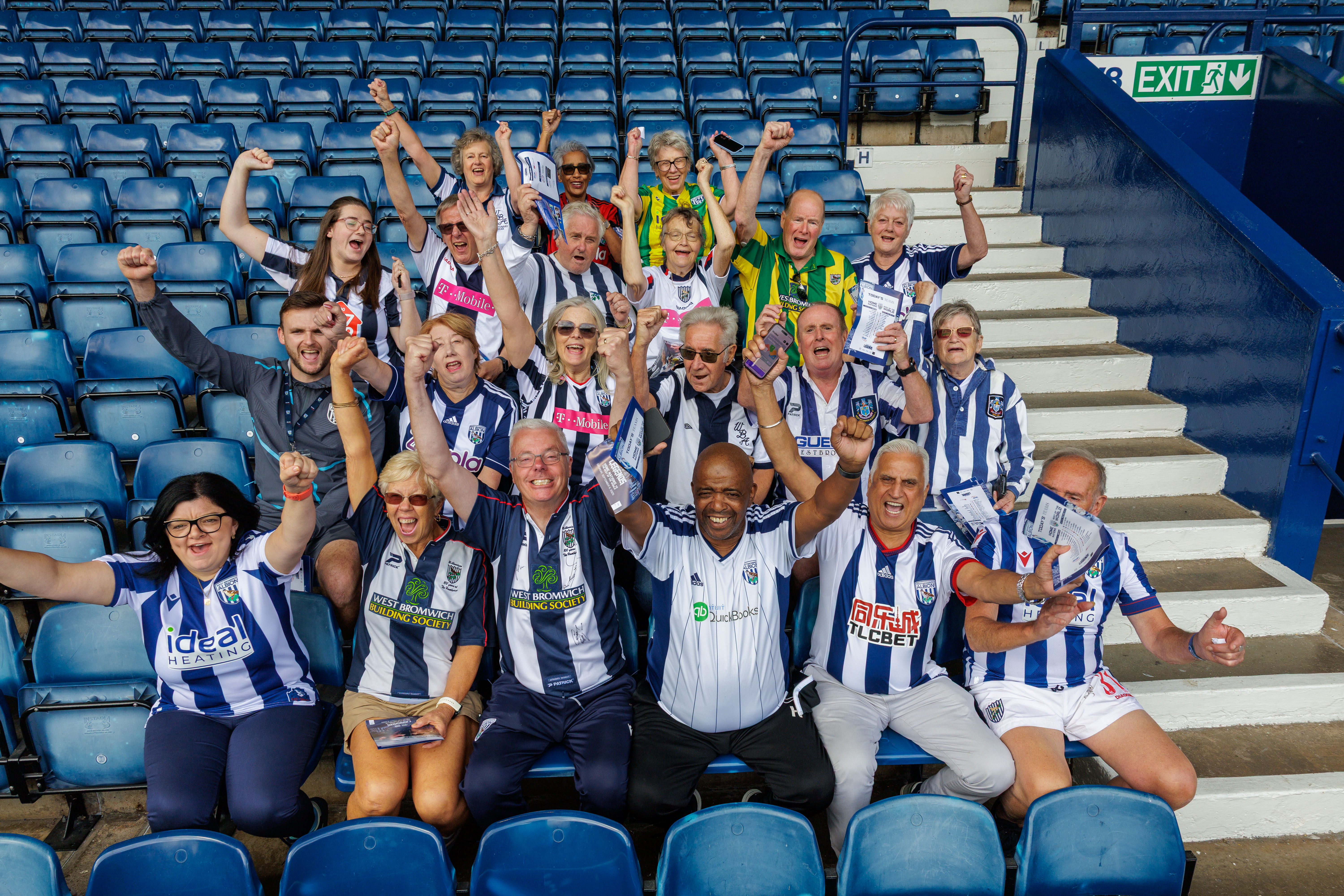 Player Mascot Photos.