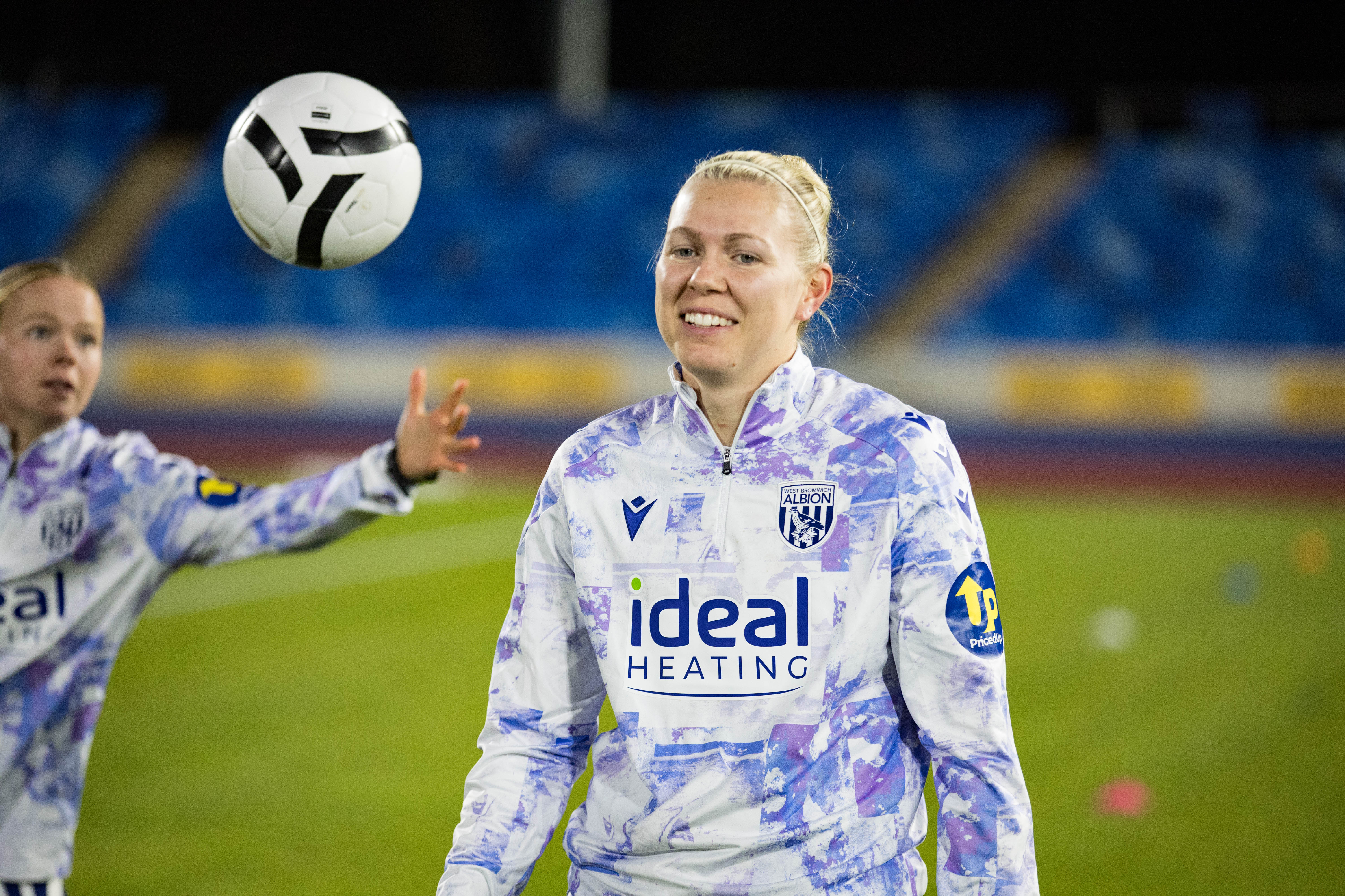 Hannah George warming up.