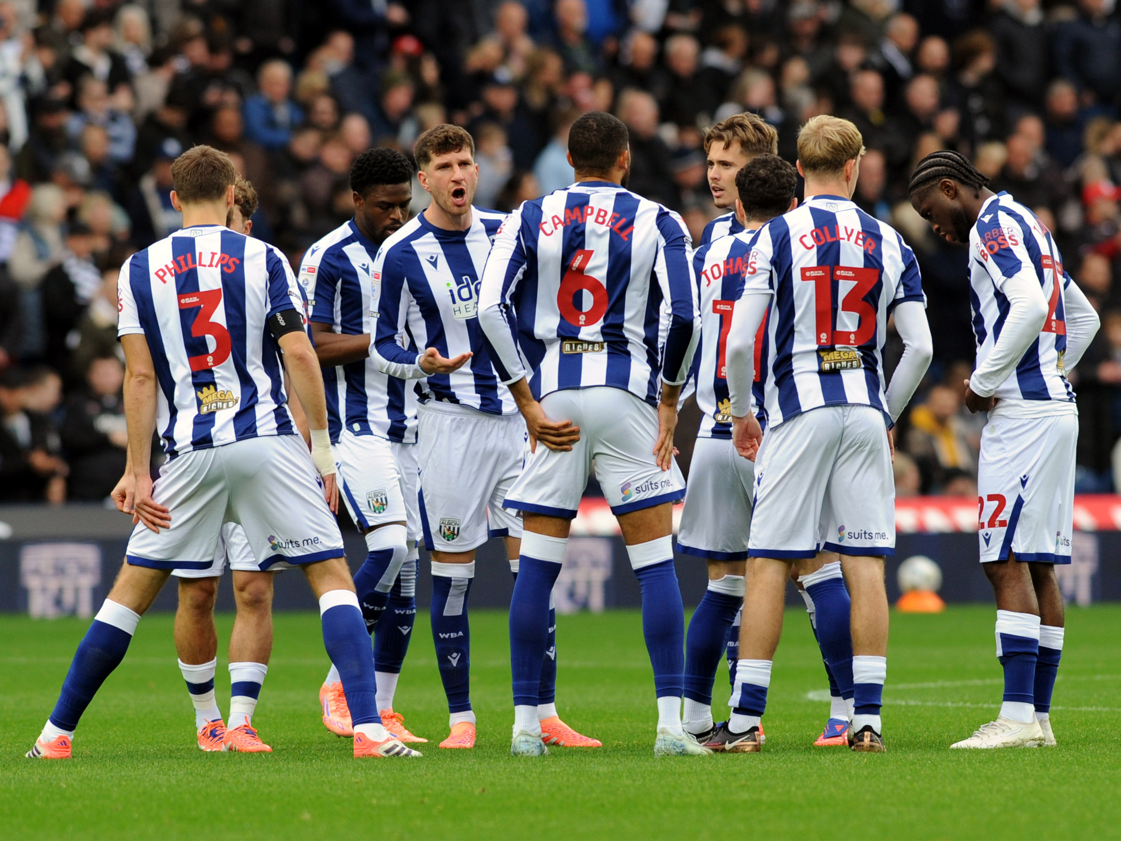 An image of the Albion team together before their match against Preston