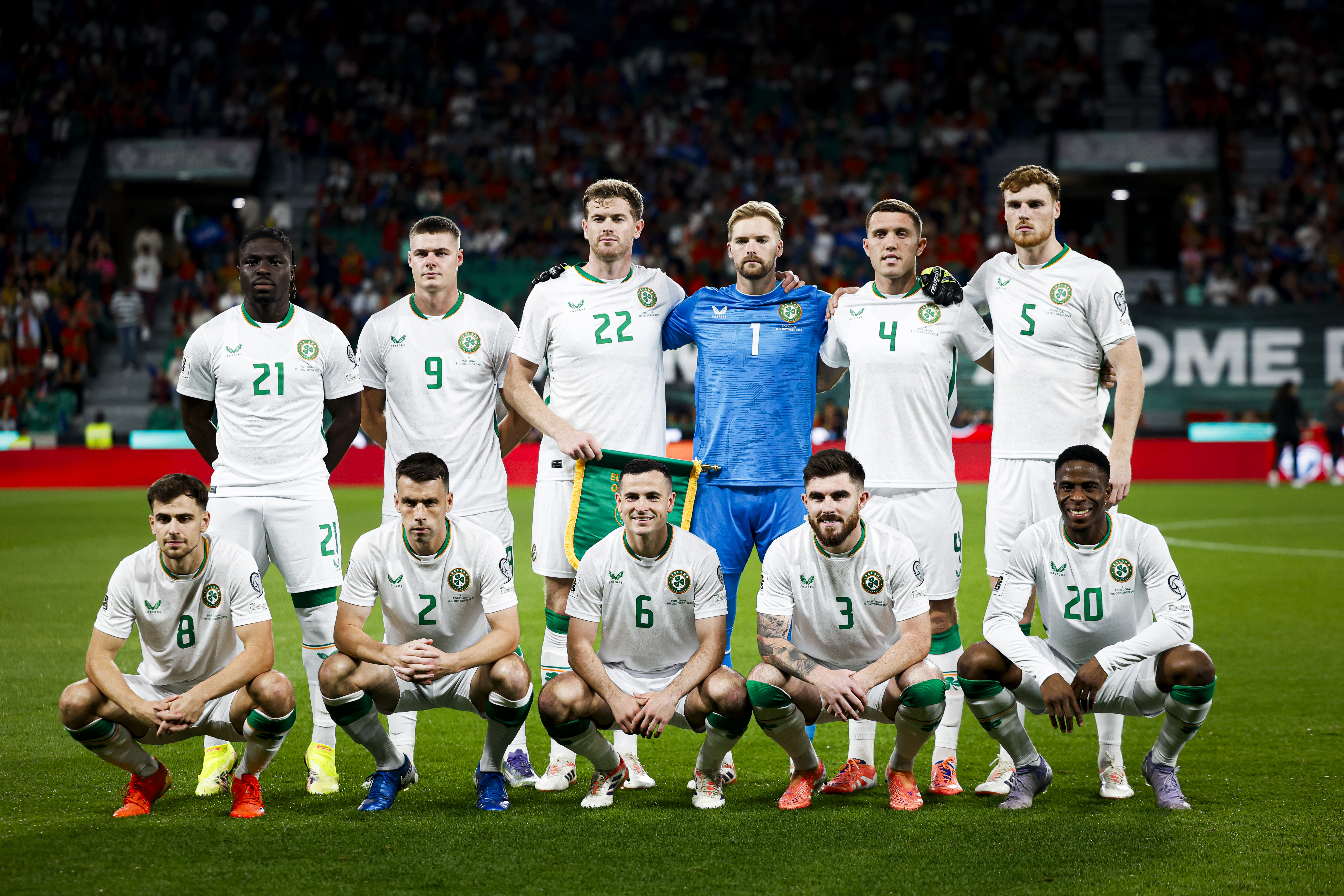 Jayson Molumby pictures alongside his Republic of Ireland teammates against Portugal.