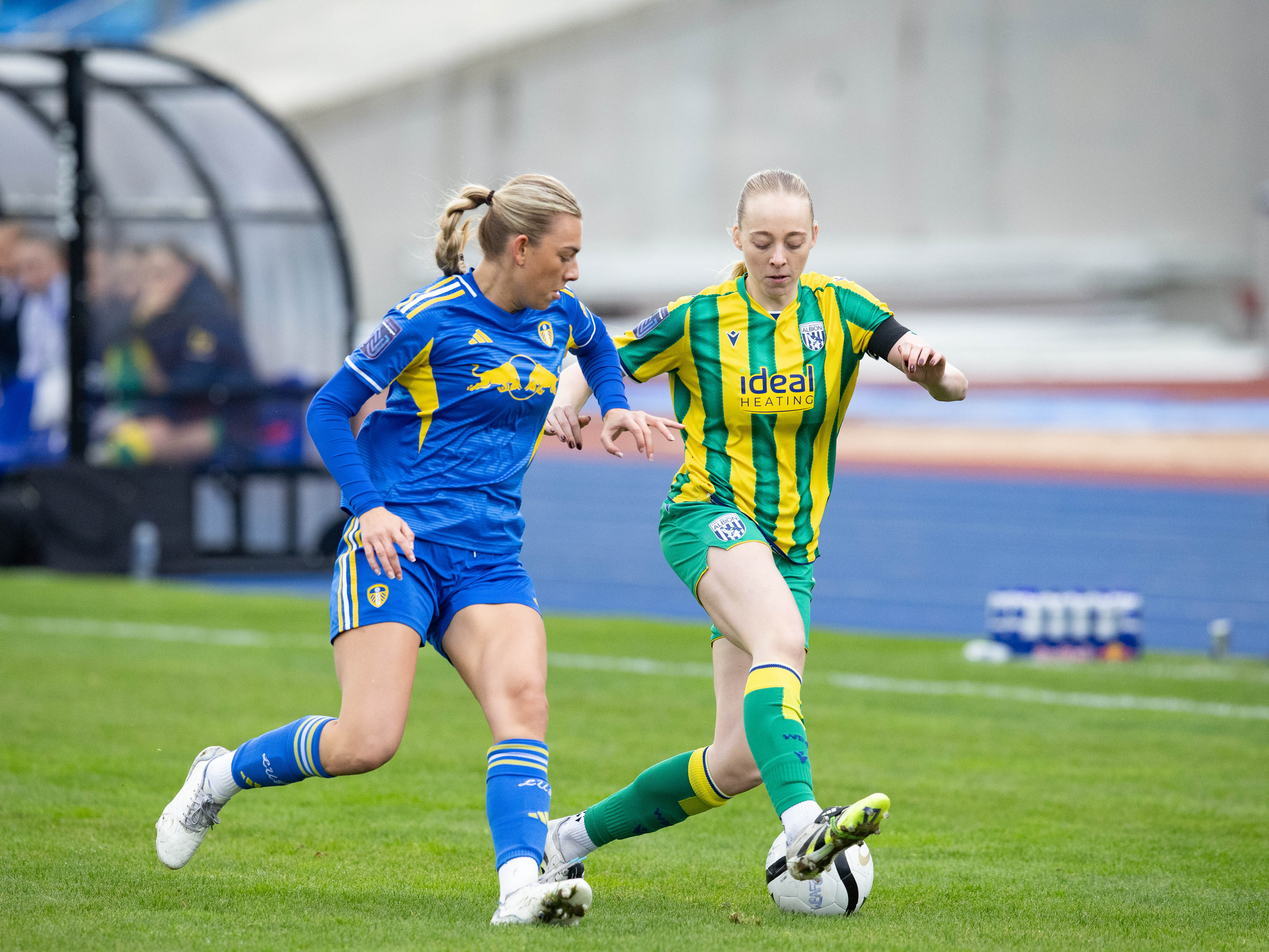 Ellie May in action, in away colours.