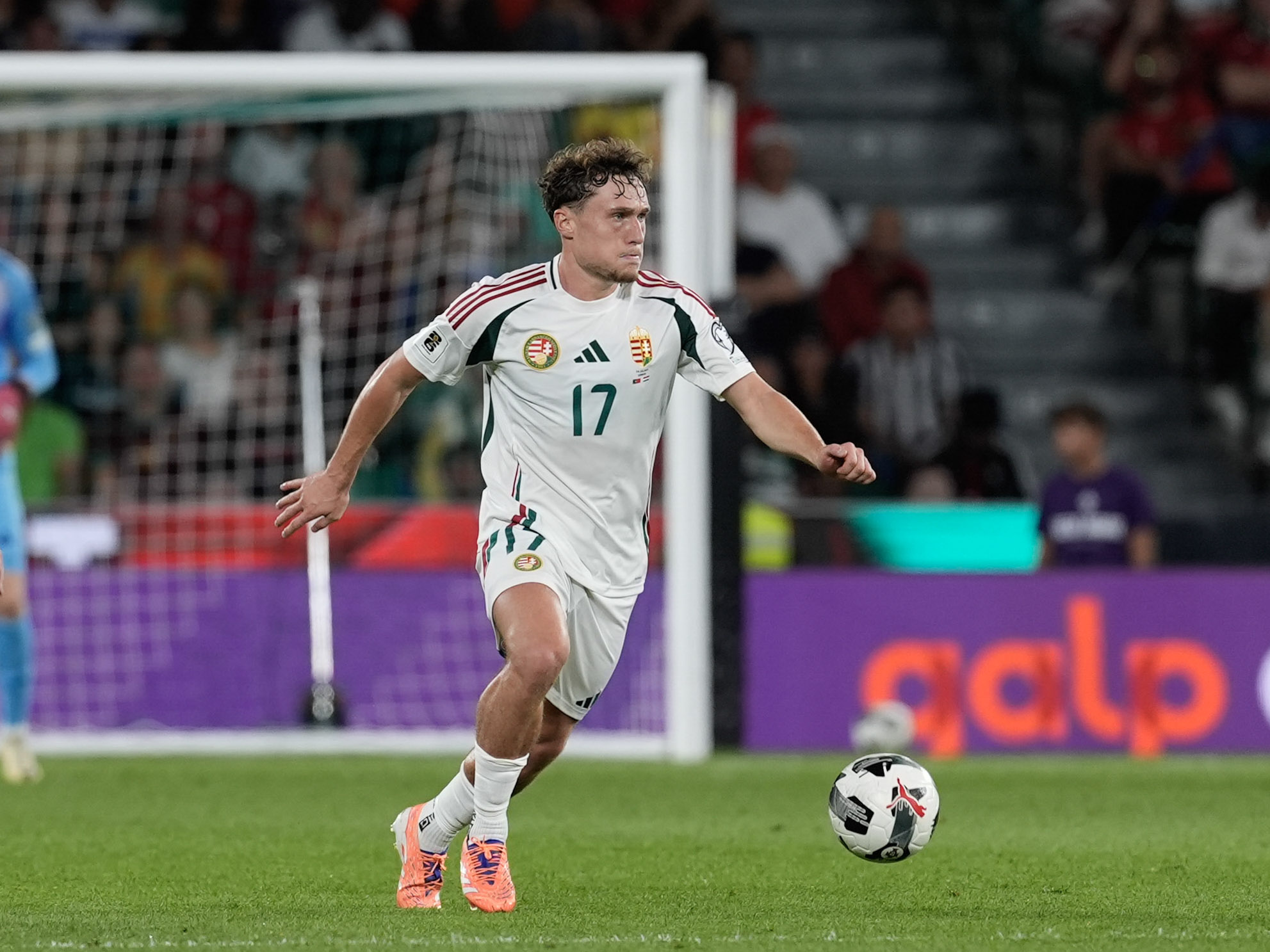 Callum Styles in Hungary action.