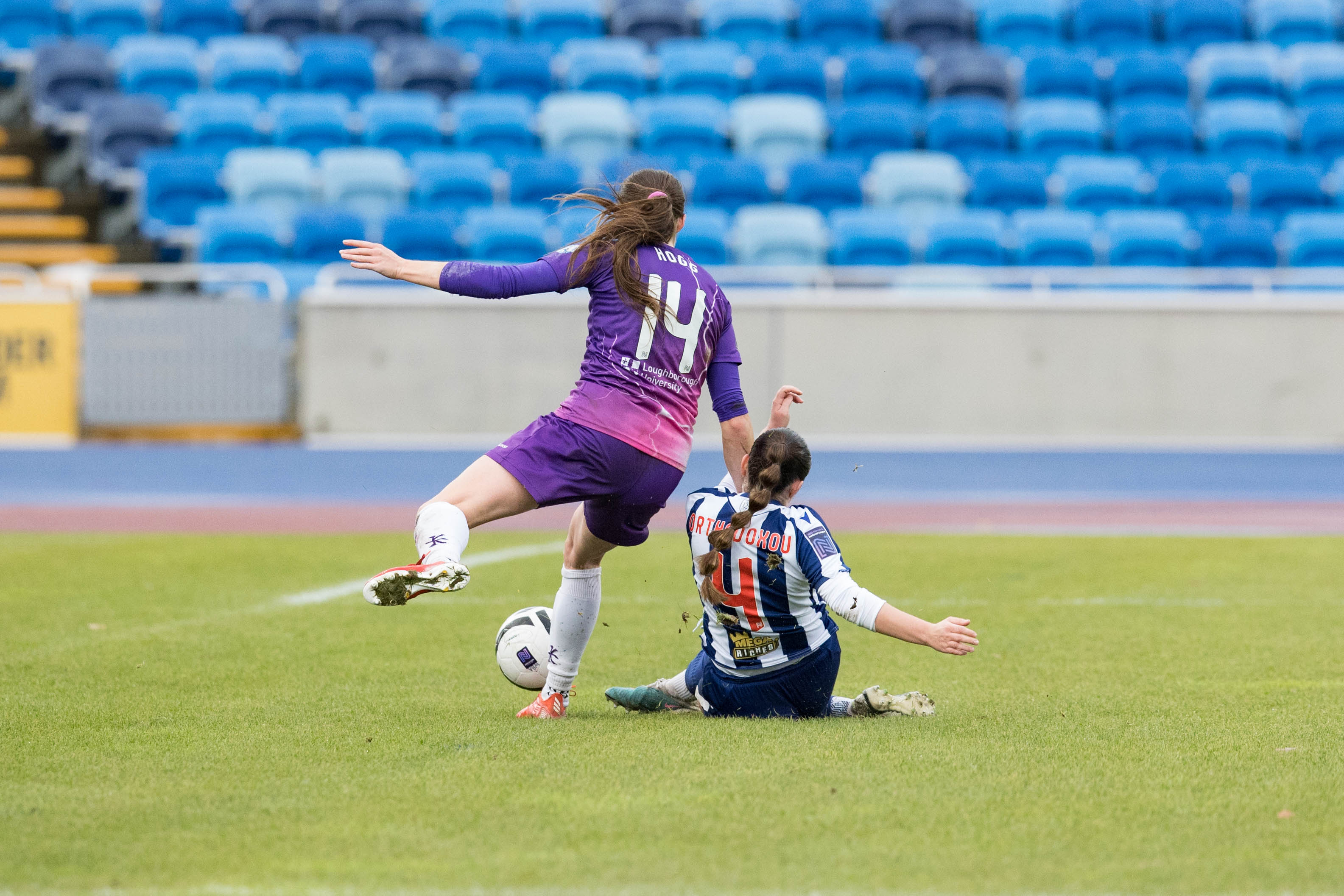 Fran Orthodoxou in action against Loughborough Lightning.