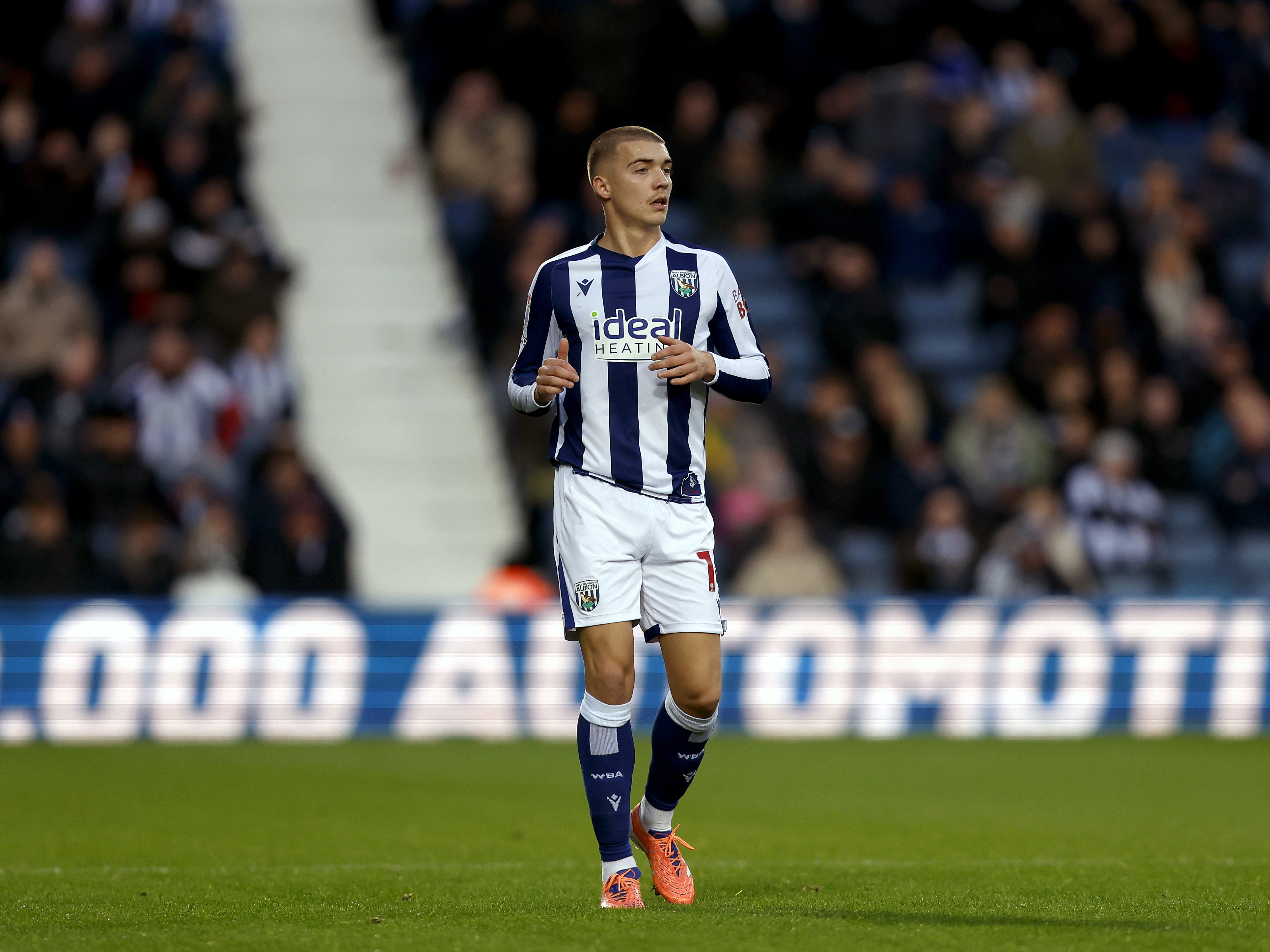 An image of Alfie Gilchrist playing for West Bromwich Albion