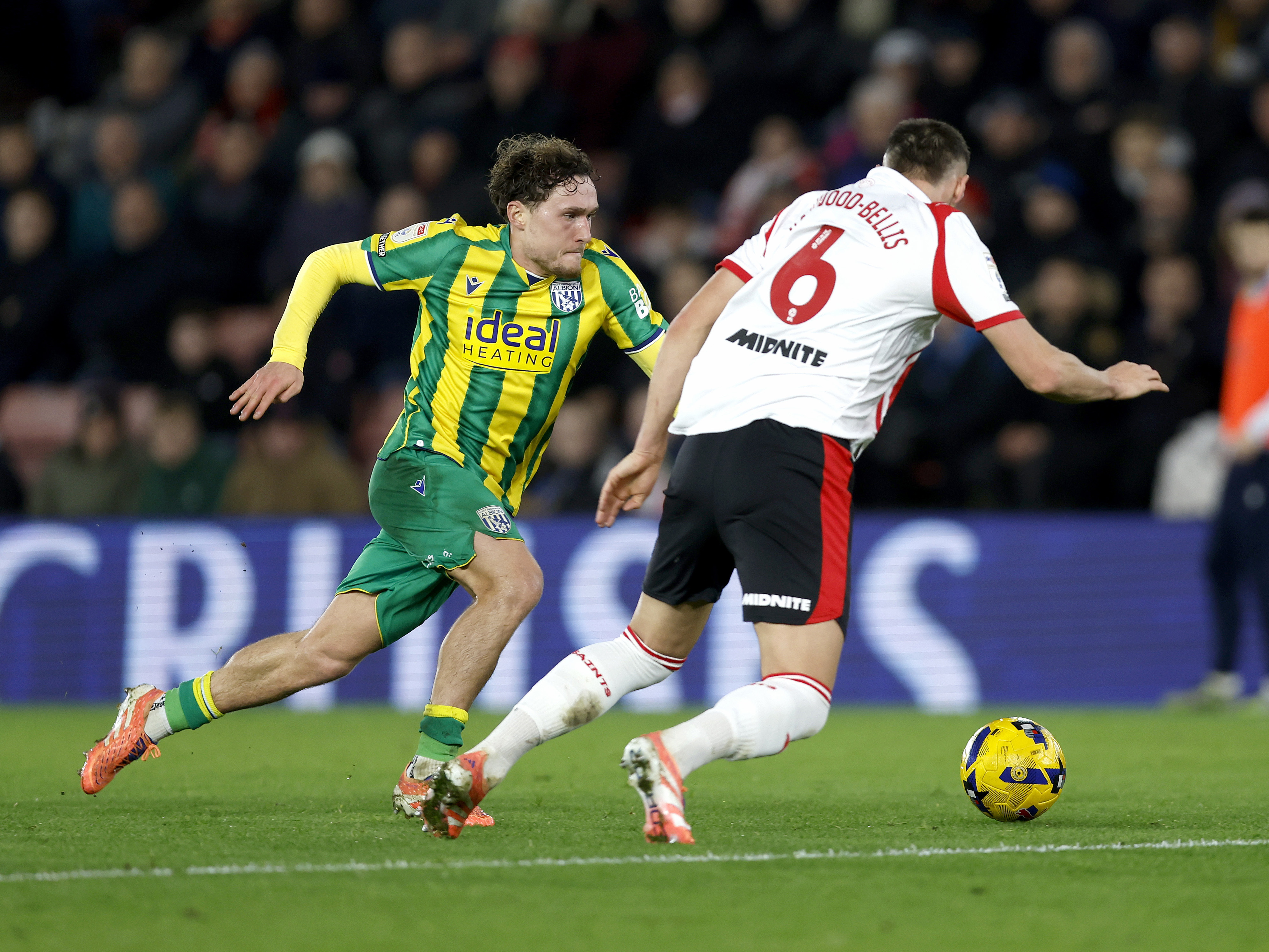 An image of Callum Styles playing against Southampton