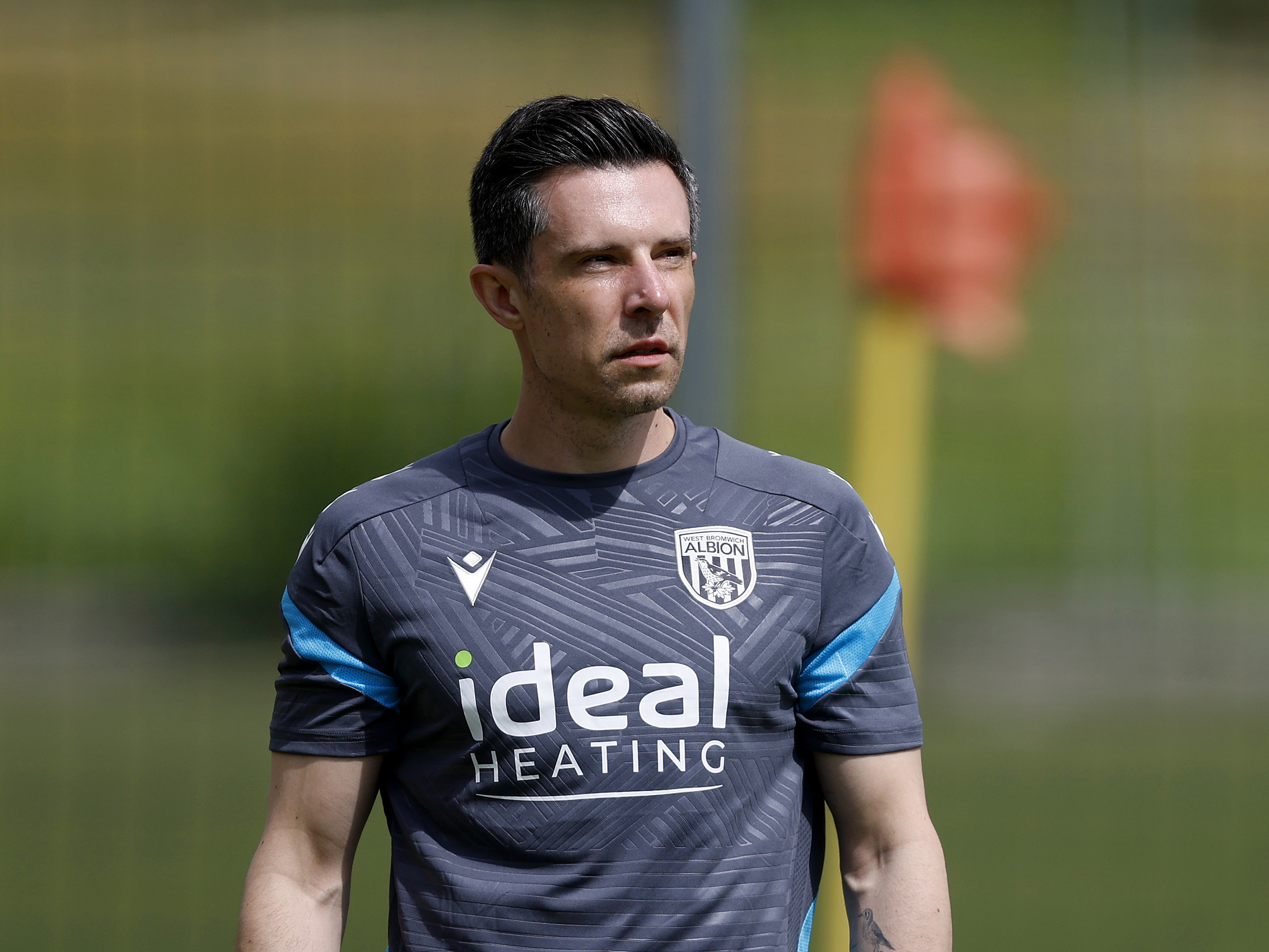 Andrew Nestor in a WBA training top 