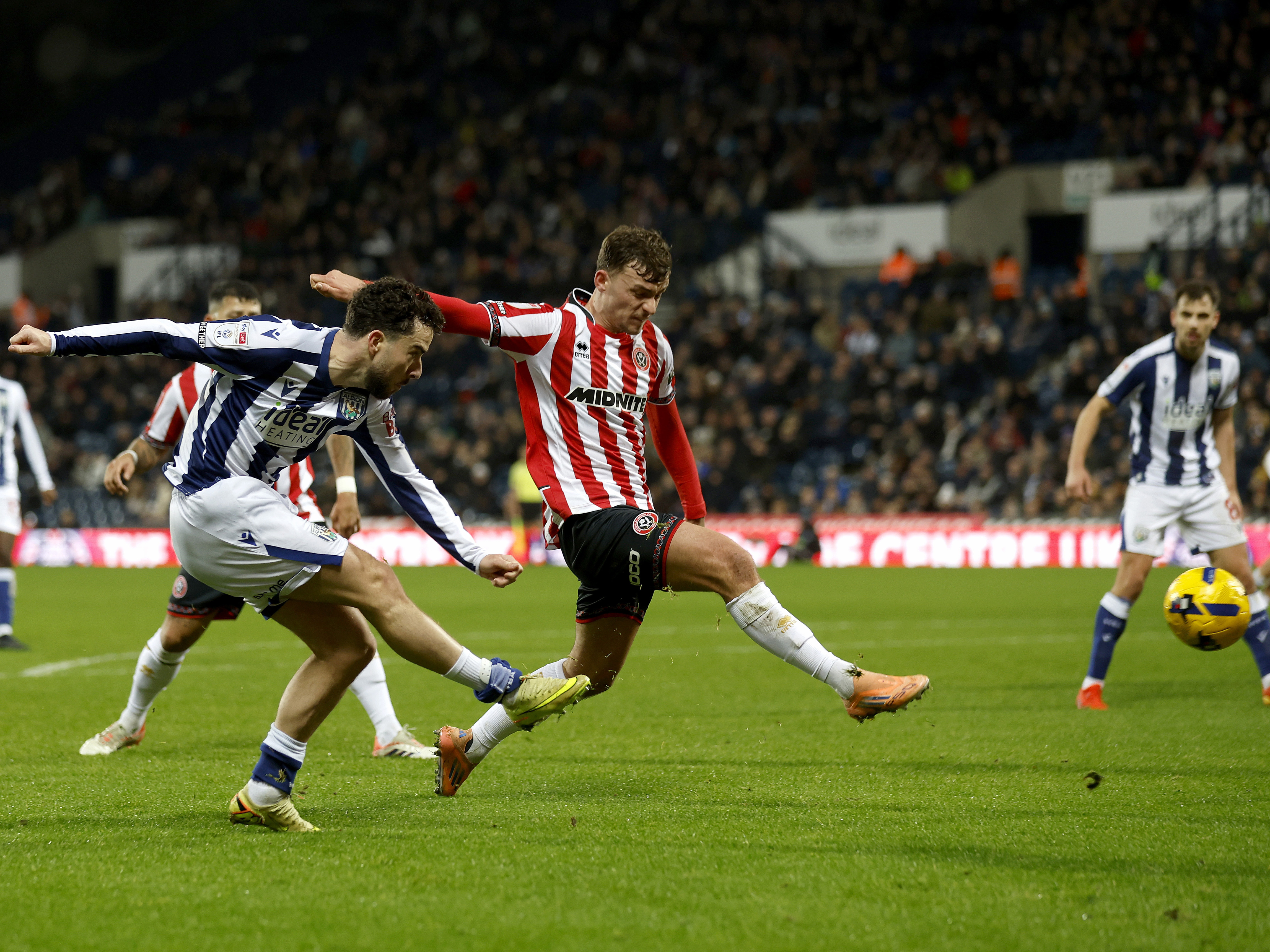 An image of Mikey Johnston against Sheffield United