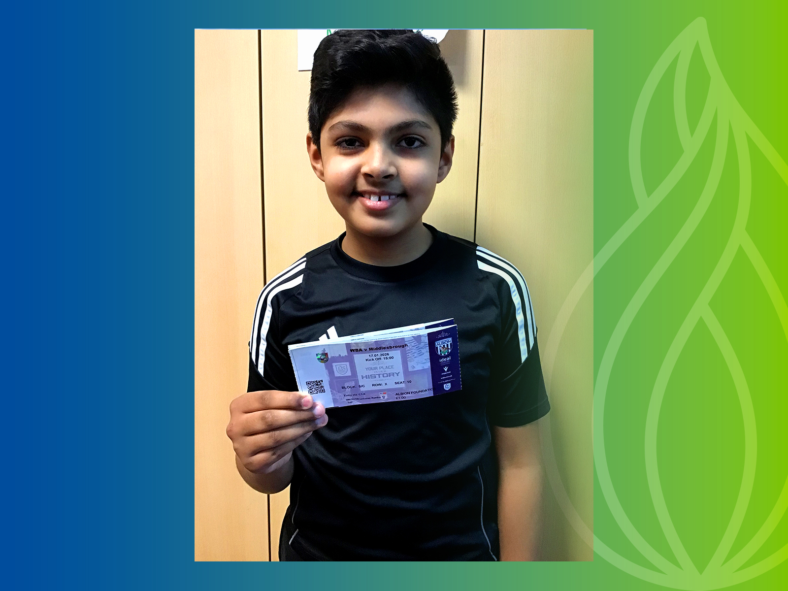 Nooran holding his tickets.