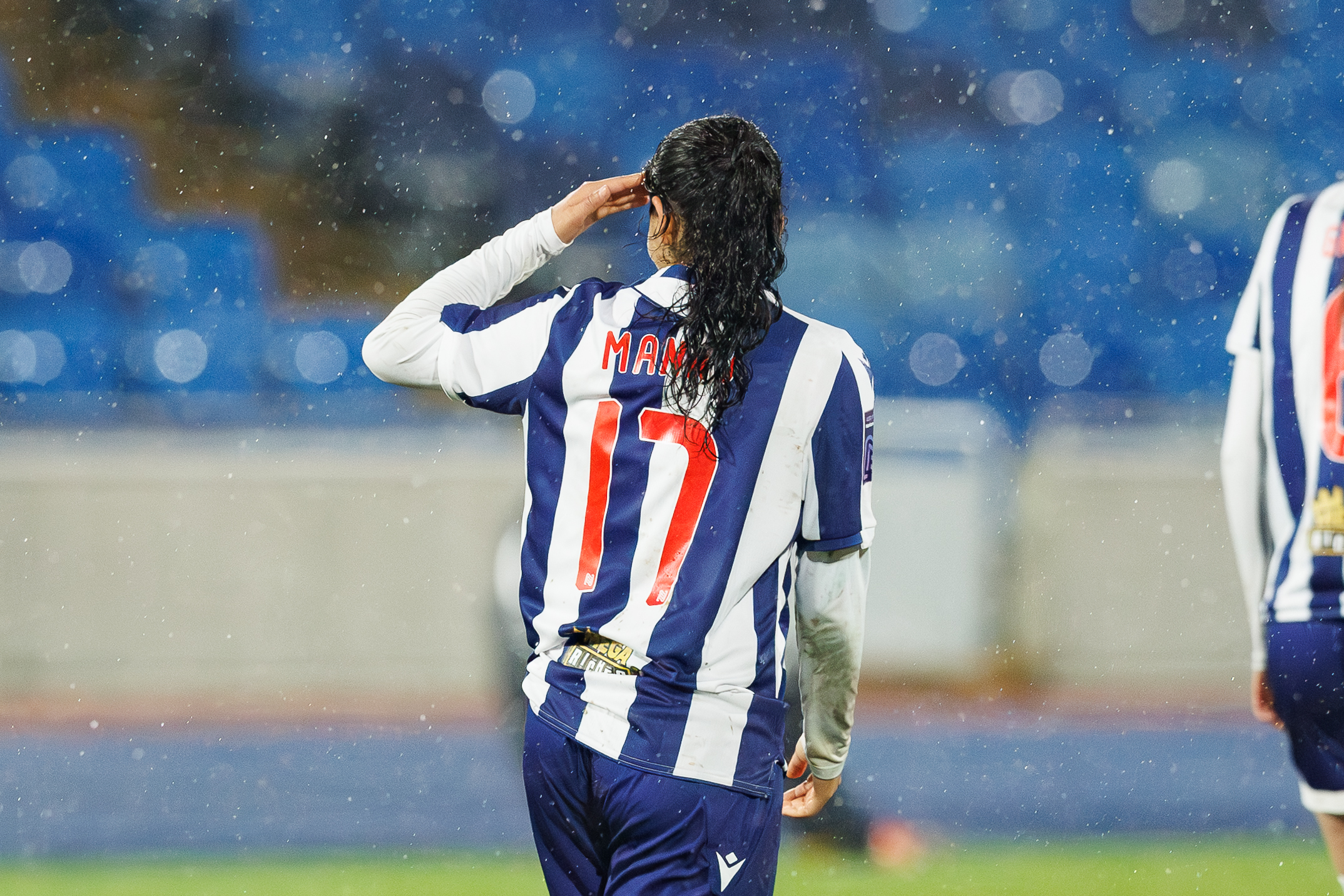 Riya Mannu scores against Rugby.