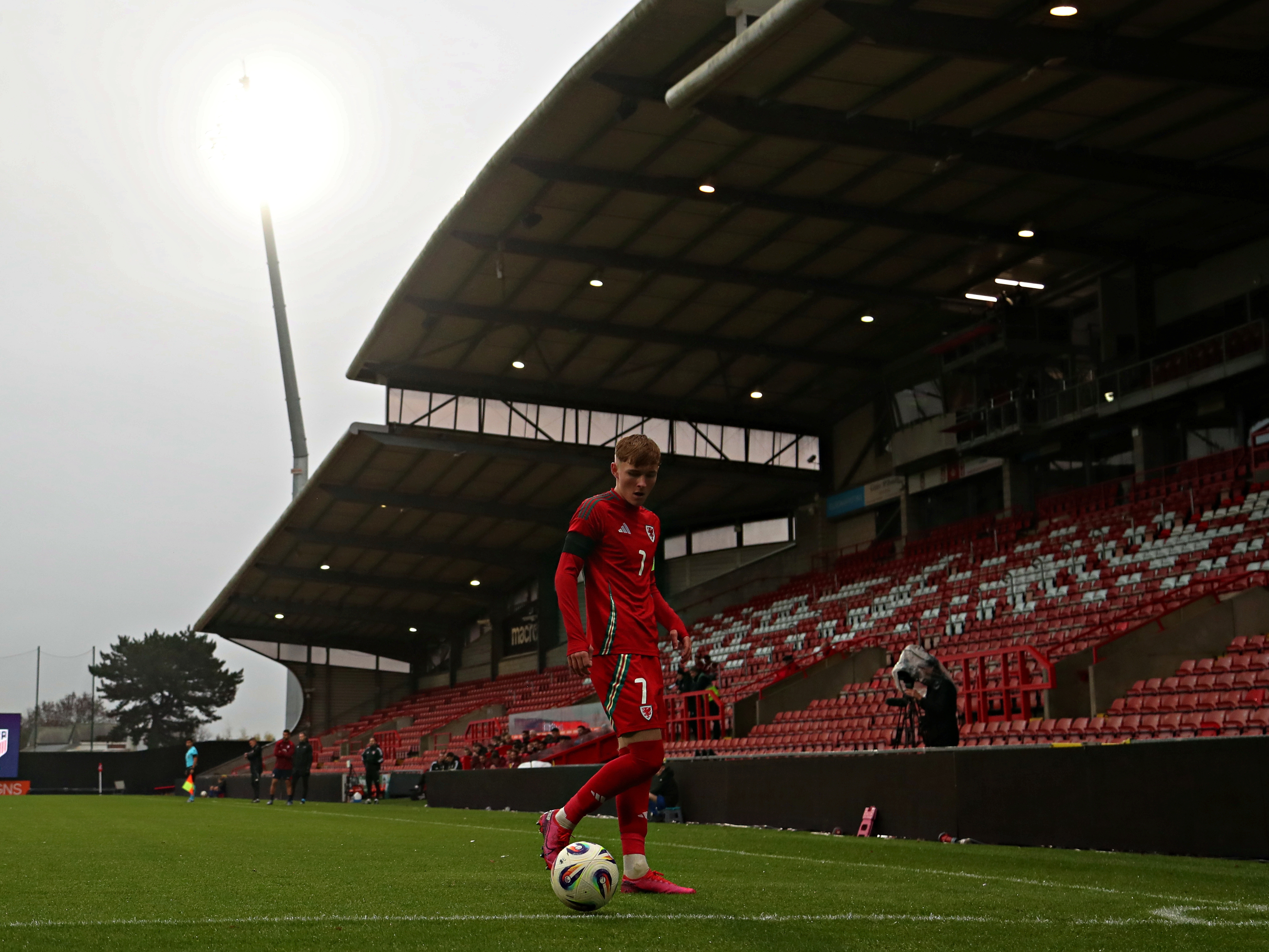 Ollie Bostock in action for Wales at youth level (Photo: FAW)