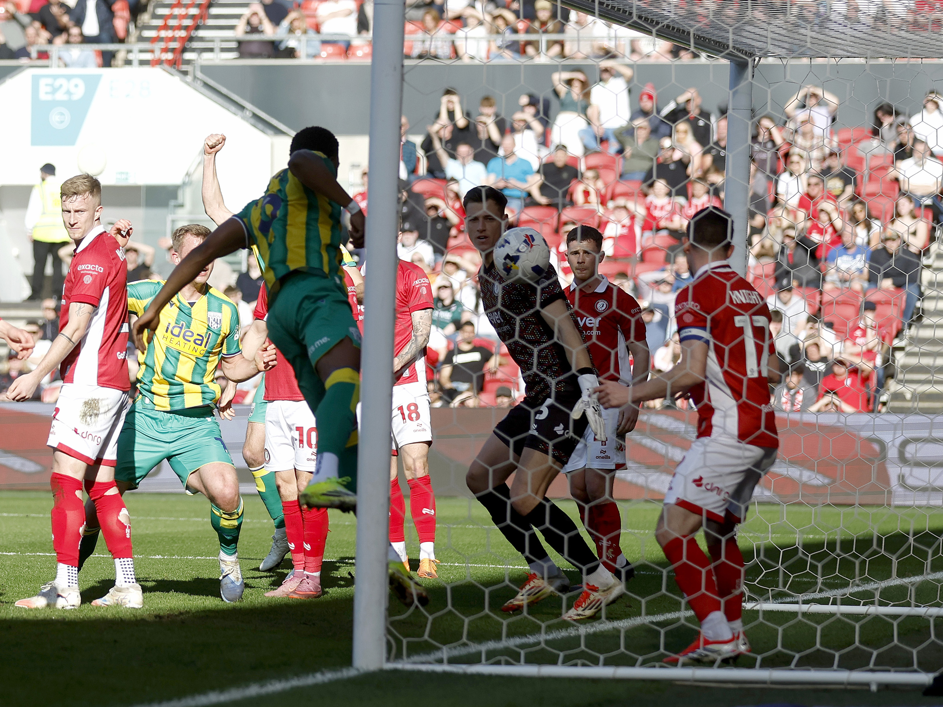 An image of George Campbell's goal against Bristol City
