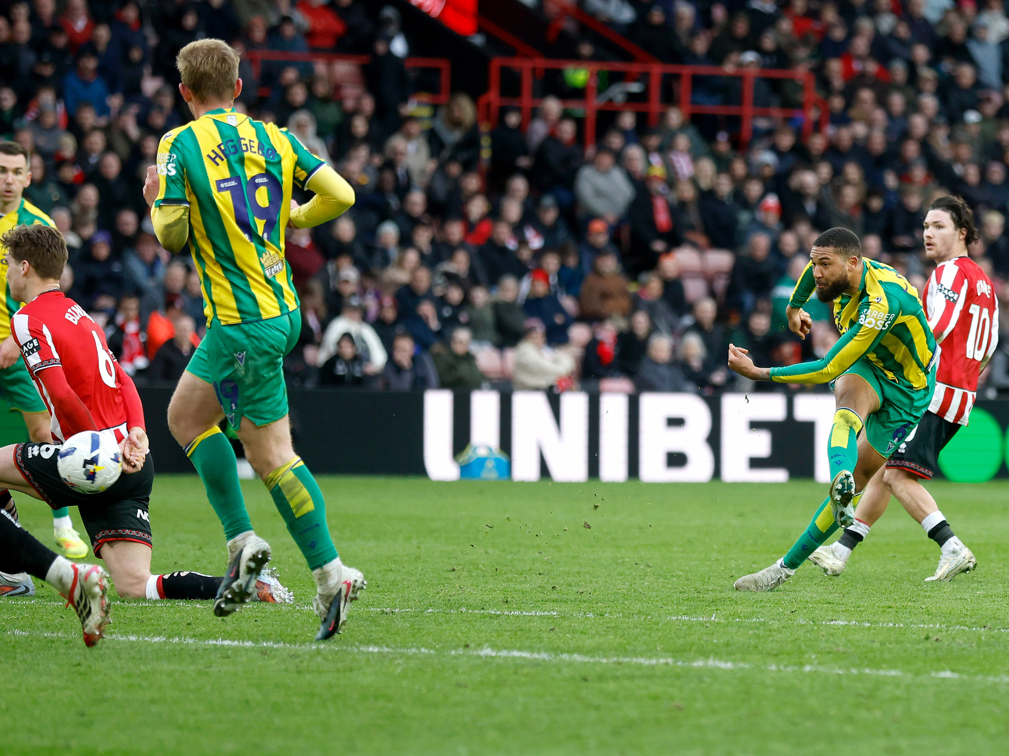 George Campbell scores at Bramall Lane
