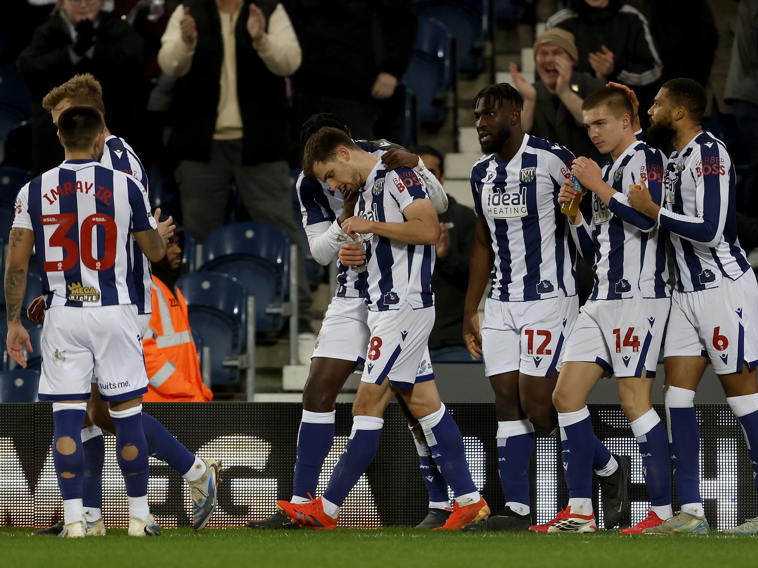 An image of the Albion team celebrating Jayson Molumby's goal against Southampton