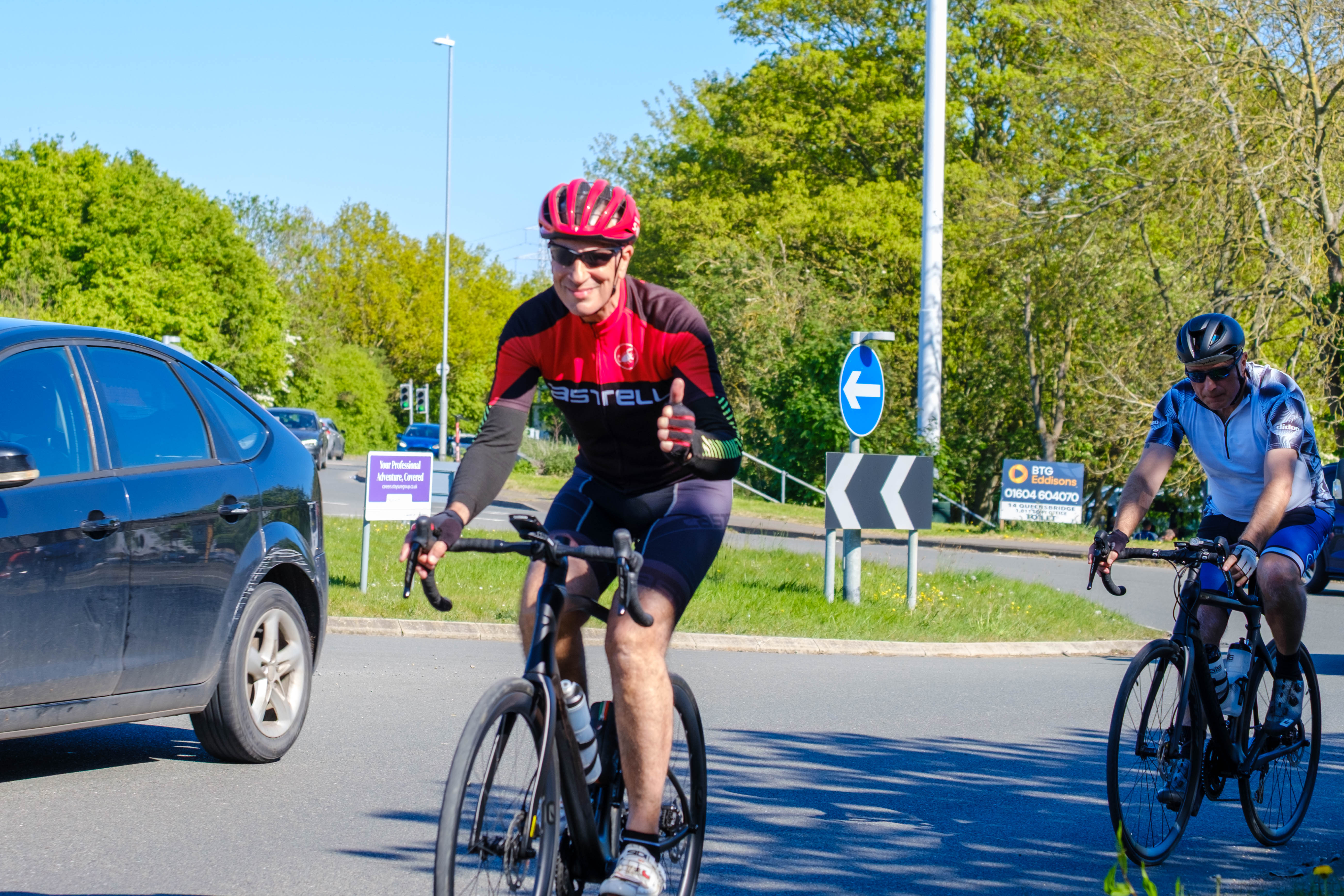 Steve Kite exiting a roundabout