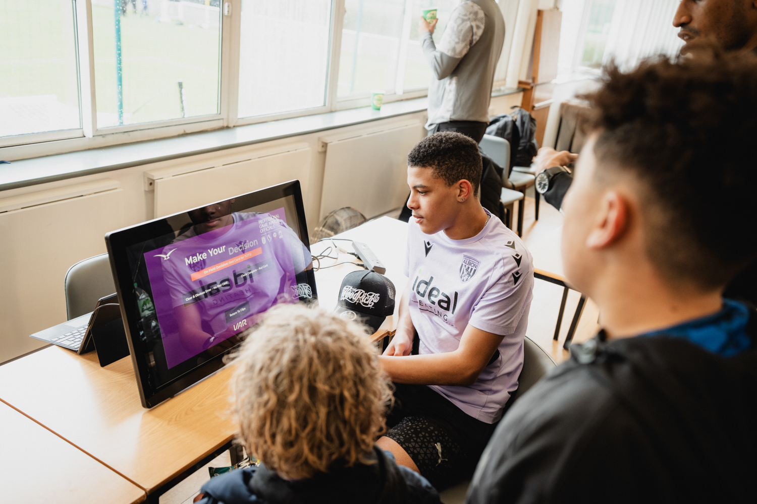 Participants using a VAR screen.