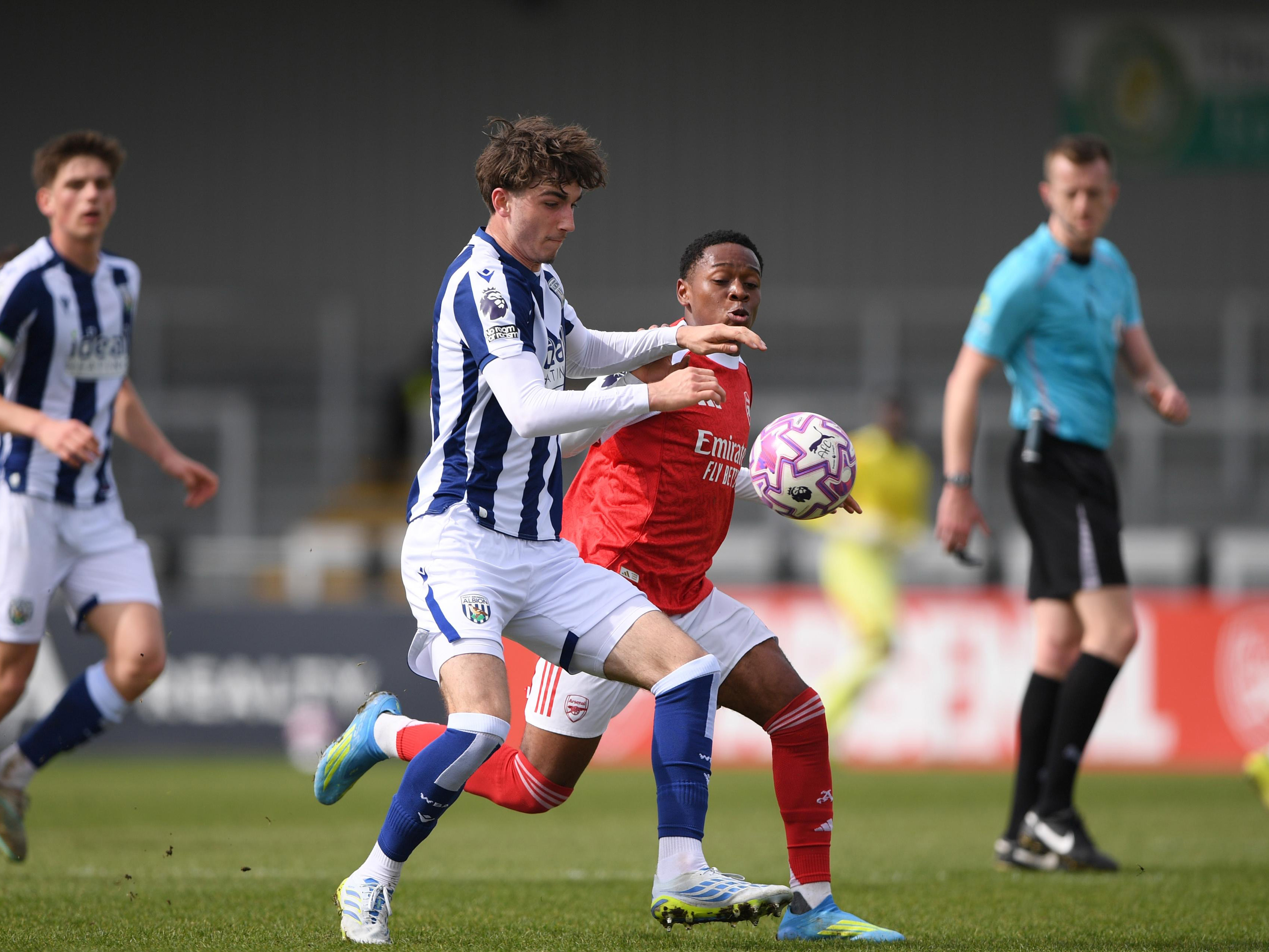 A photo of youngster Alfie Maughan in PL2 action against Arsenal