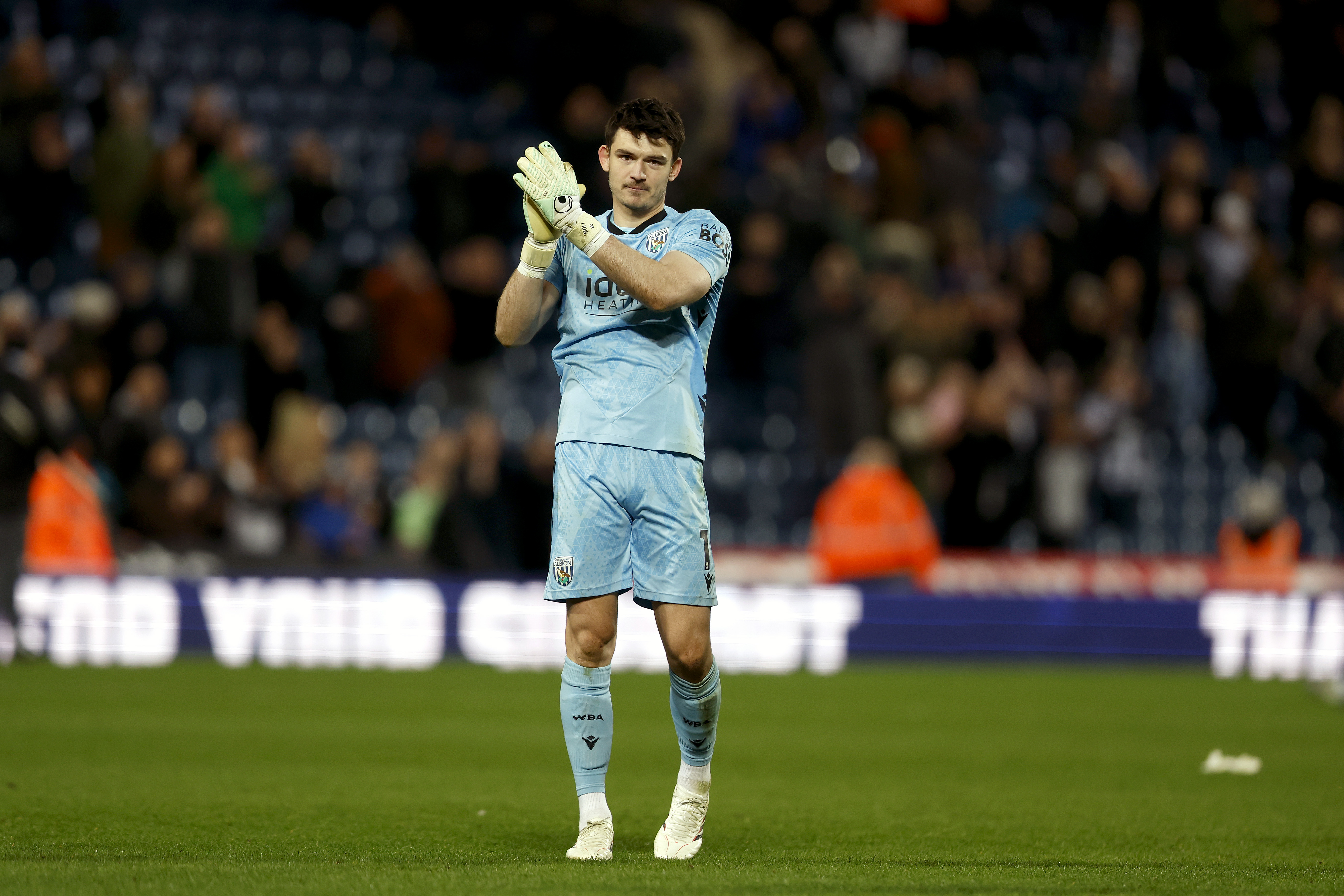 Max O'Leary applauding WBA fans 