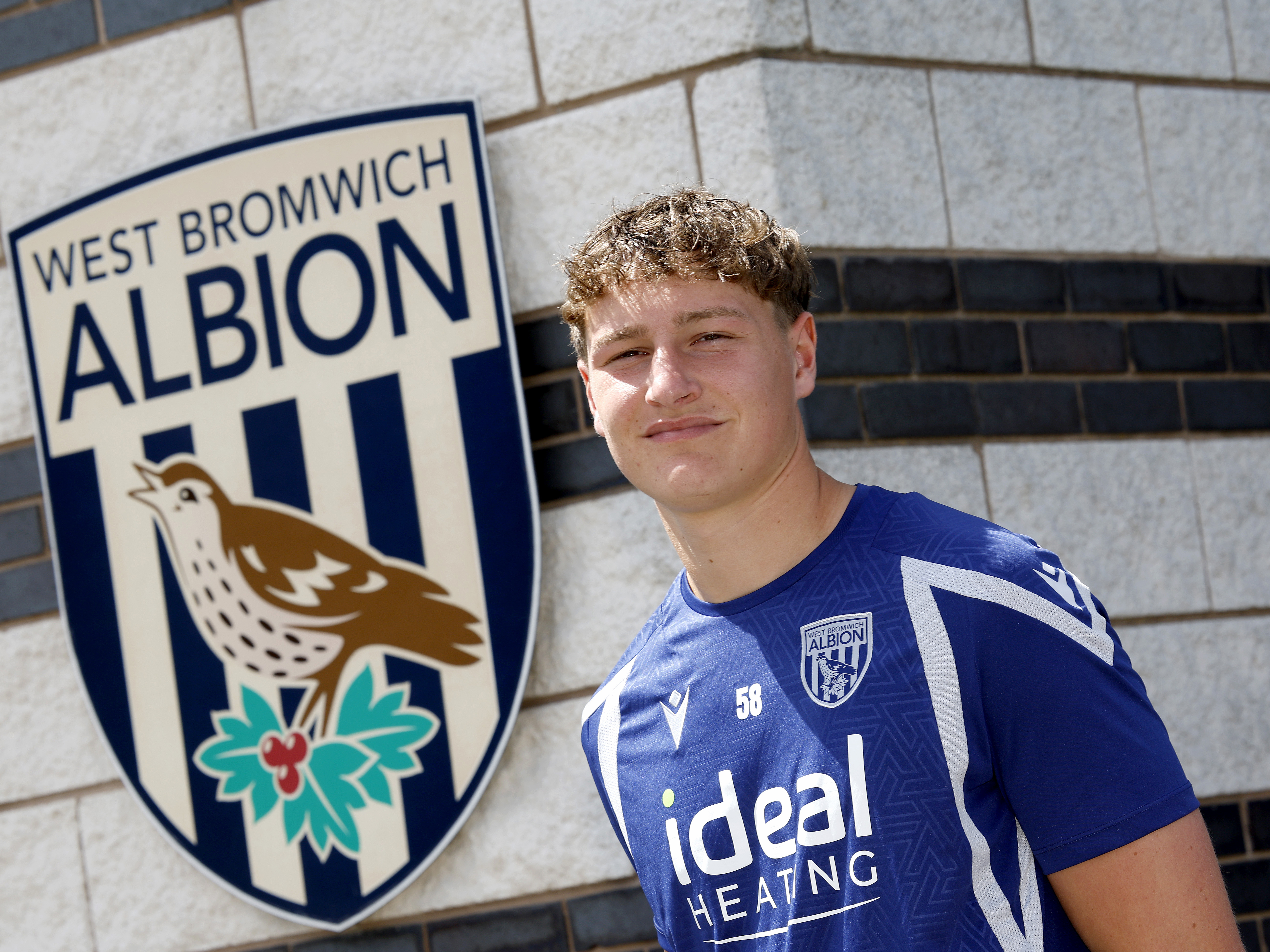 A photo of youngster Will Rutter after signing his first pro deal with Albion