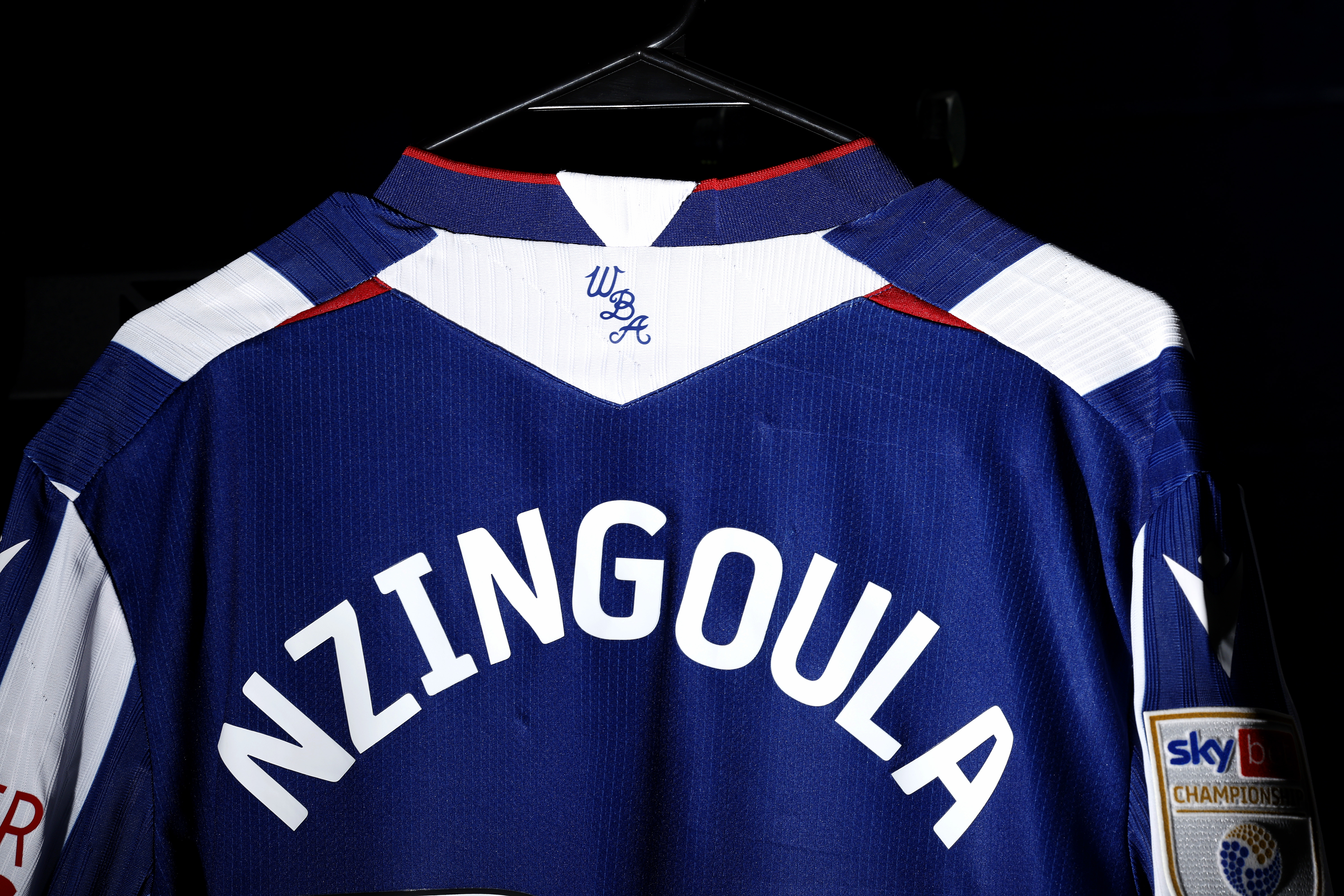 The back of Rabby Nzingoula's shirt