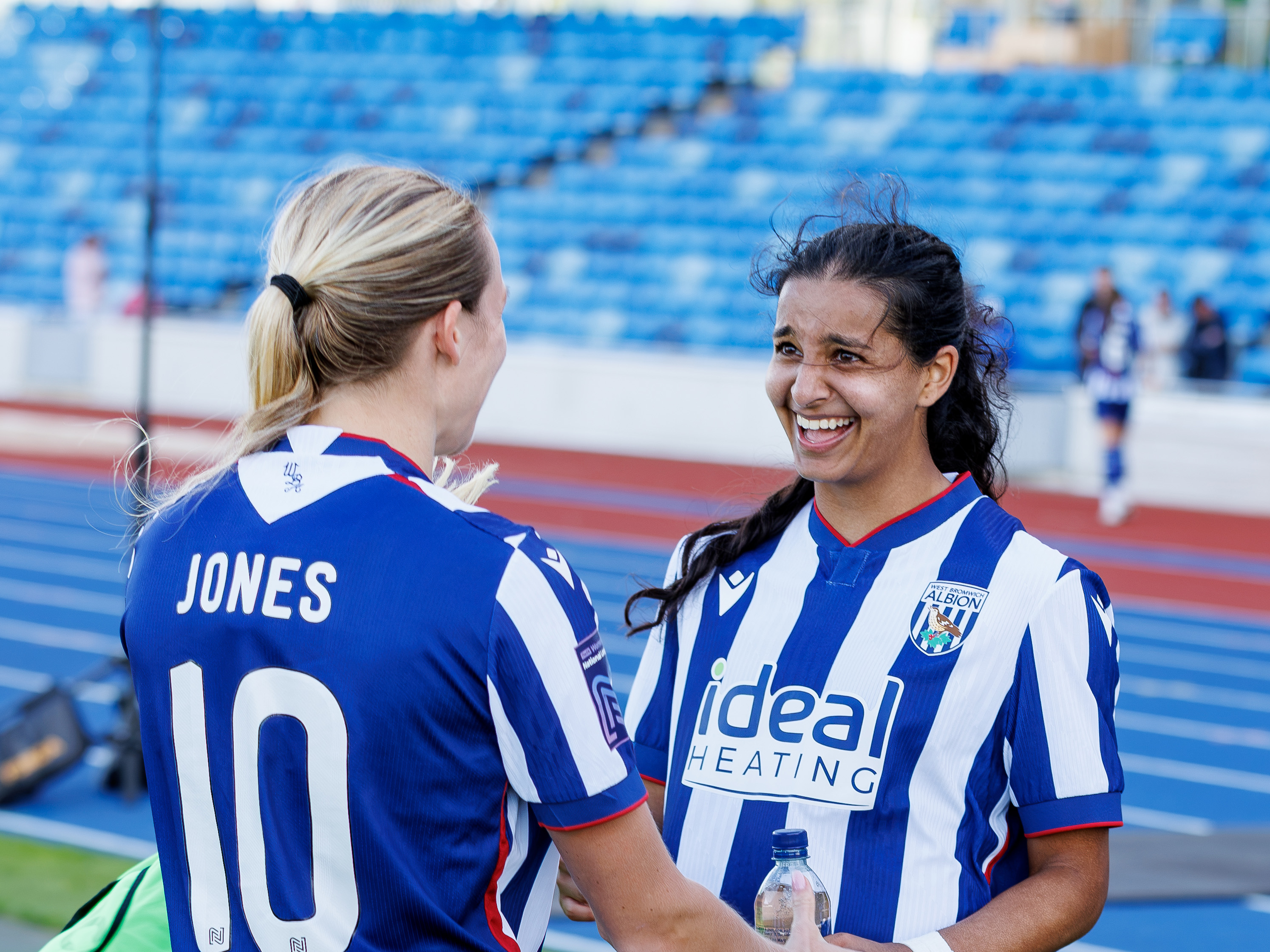 Abbey Jones & Riya Mannu.