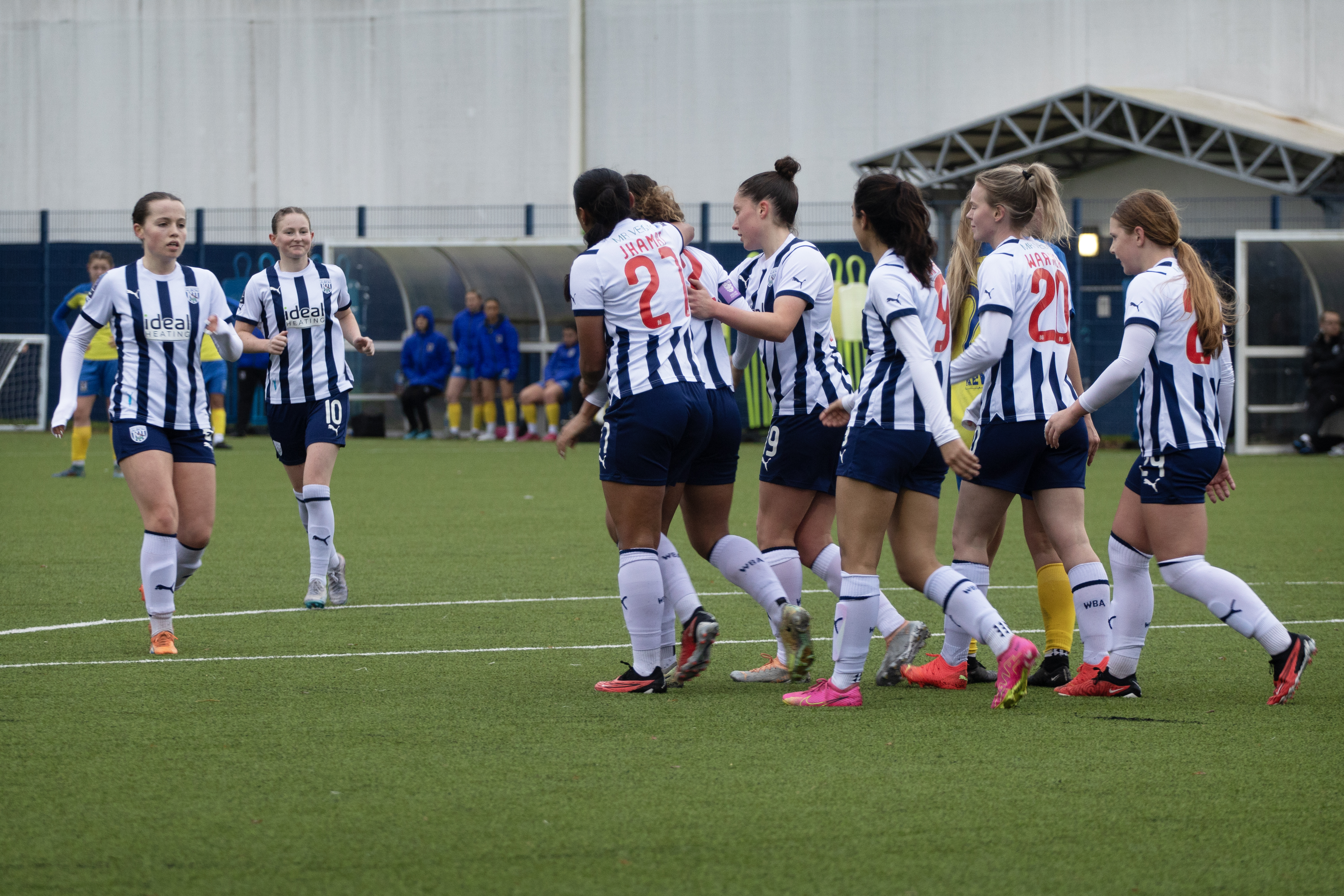 Albion Women against Lye Town.