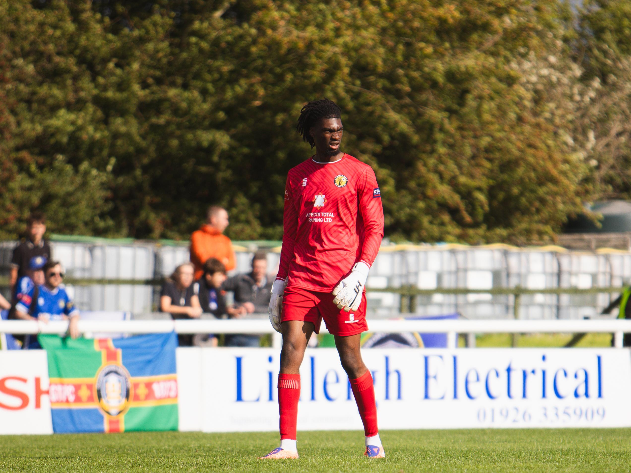 Brian Okonkwo playing for Leamington FC.