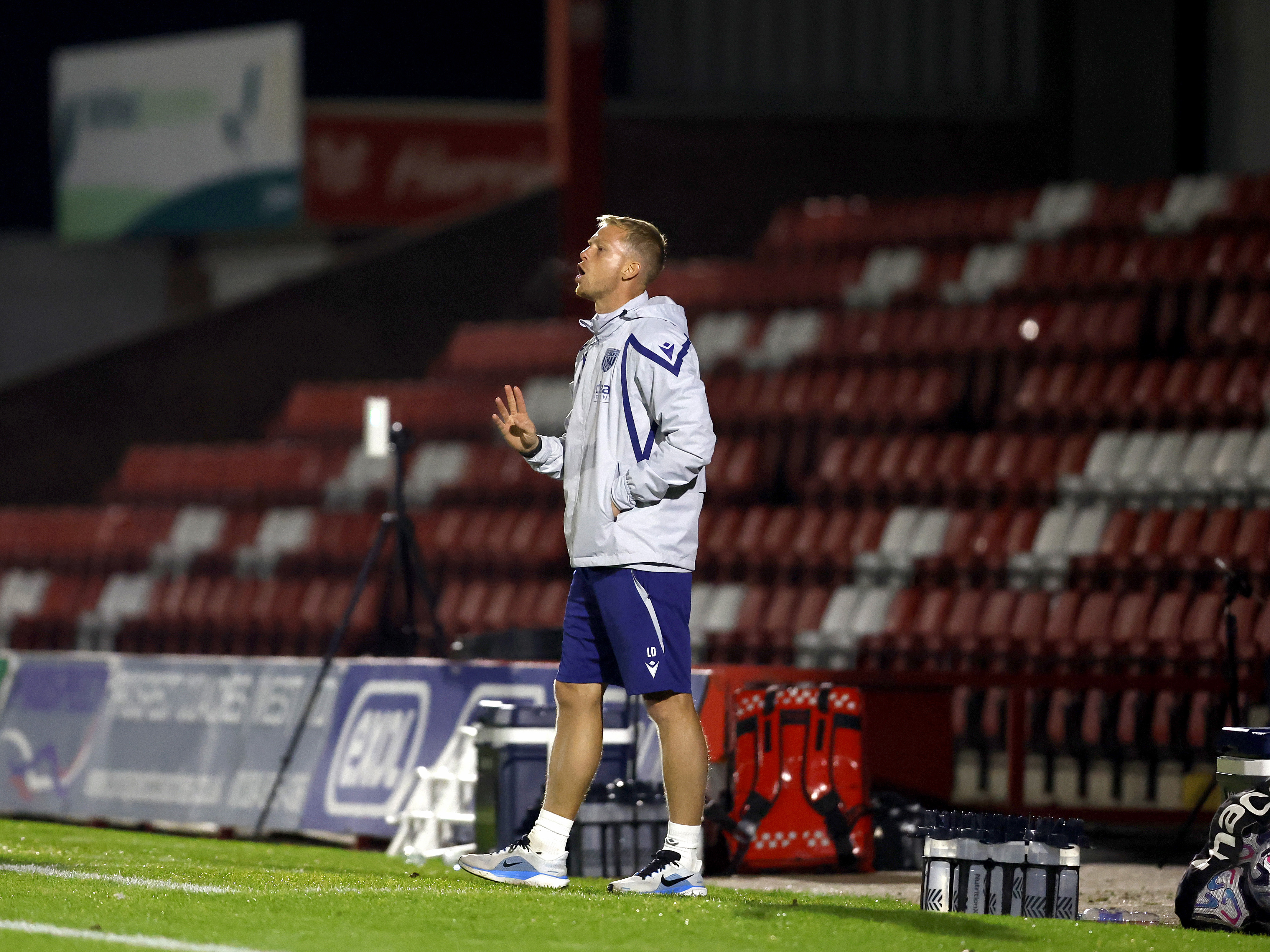 Leigh Downing.