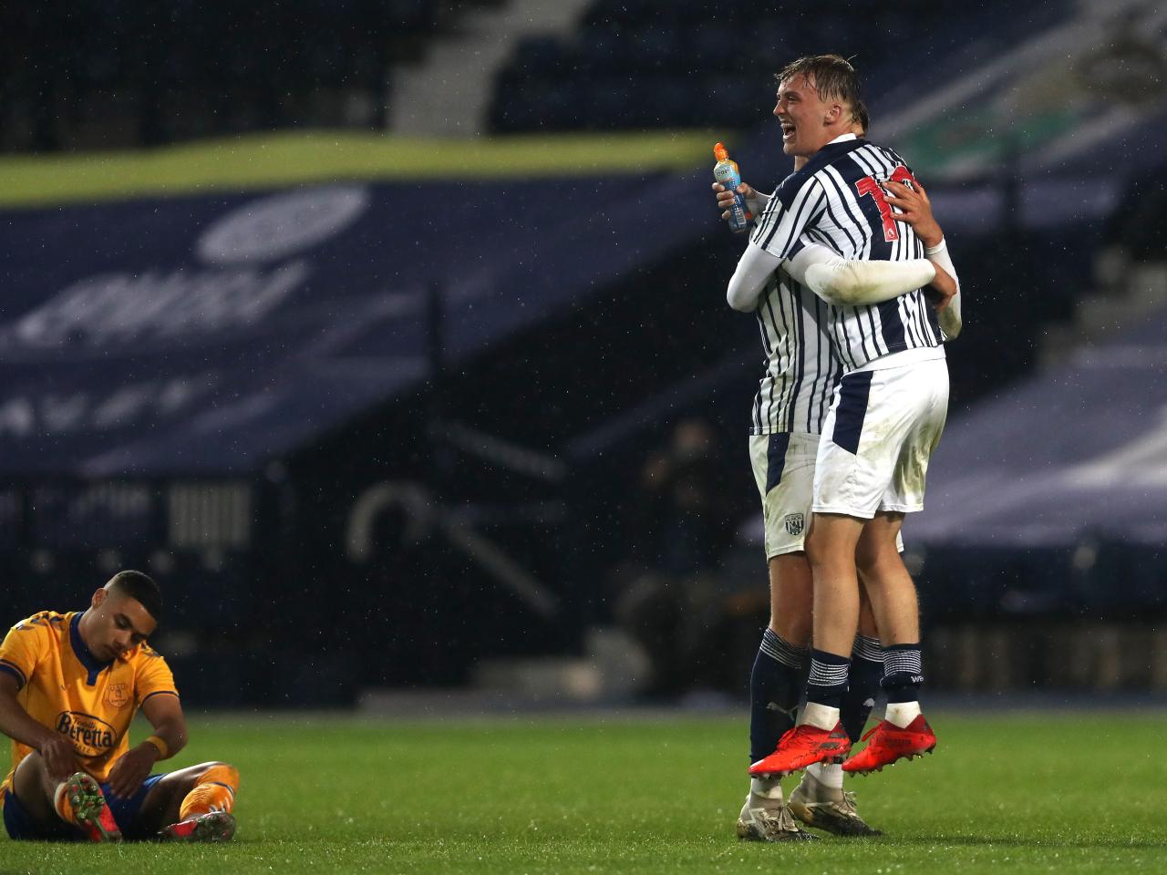 FA Youth Cup v Everton