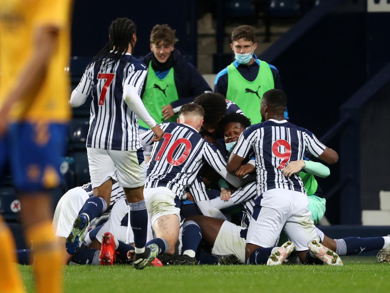 FA Youth Cup v Everton