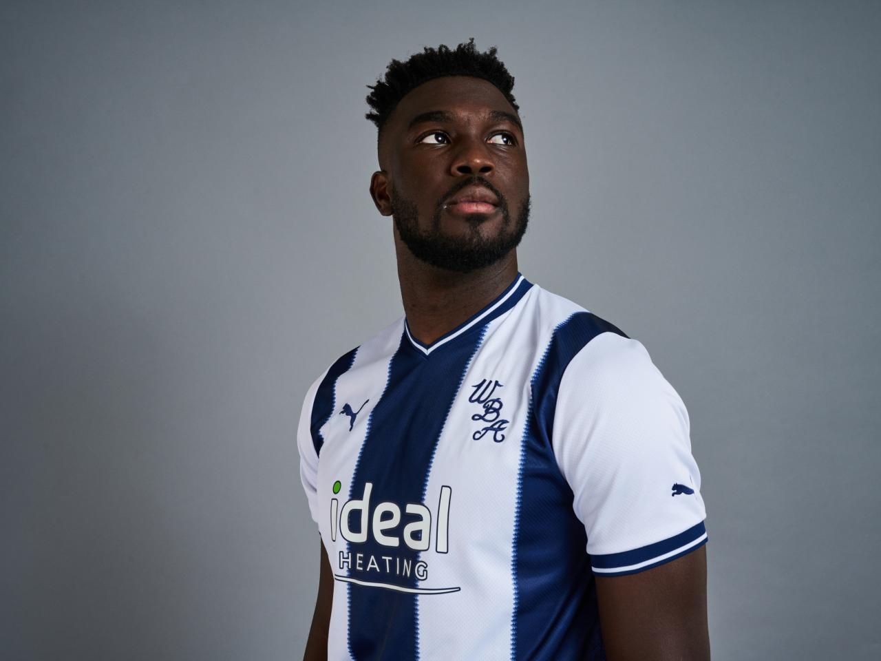 Players model 22/23 Home kit