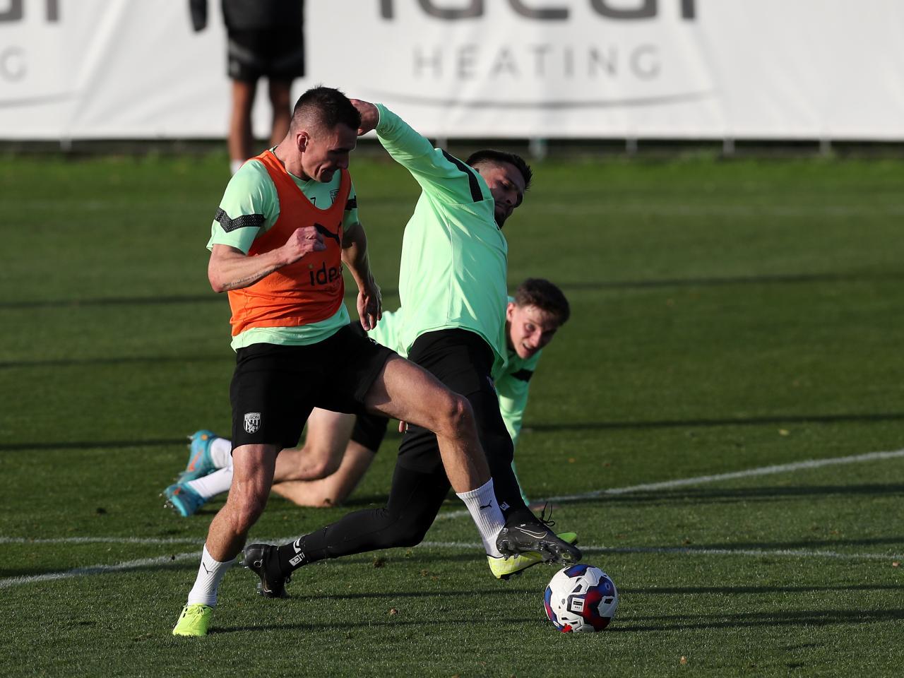 Carlos Corberán takes his first training session as Albion boss.