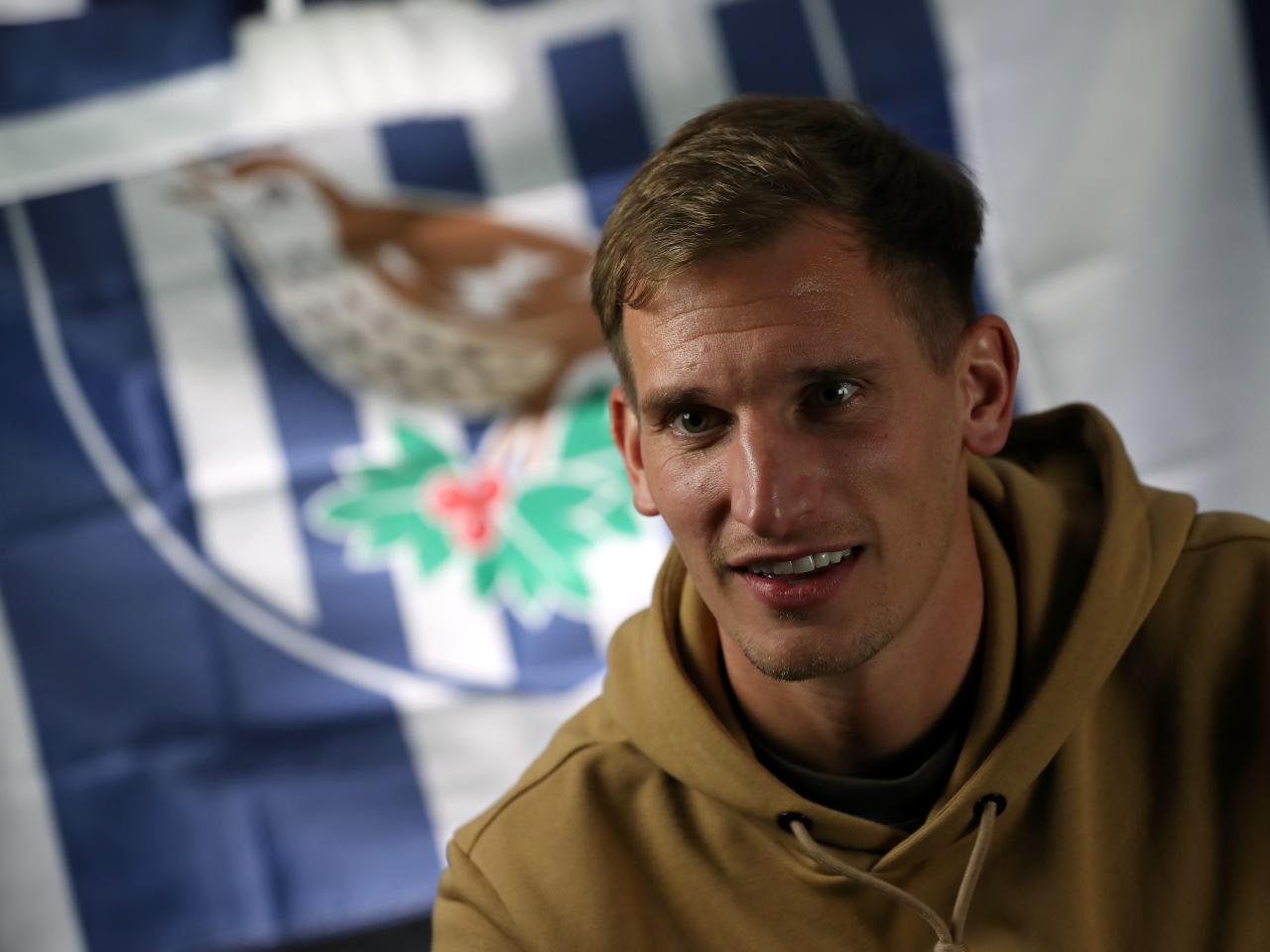 Marc Albrighton 8