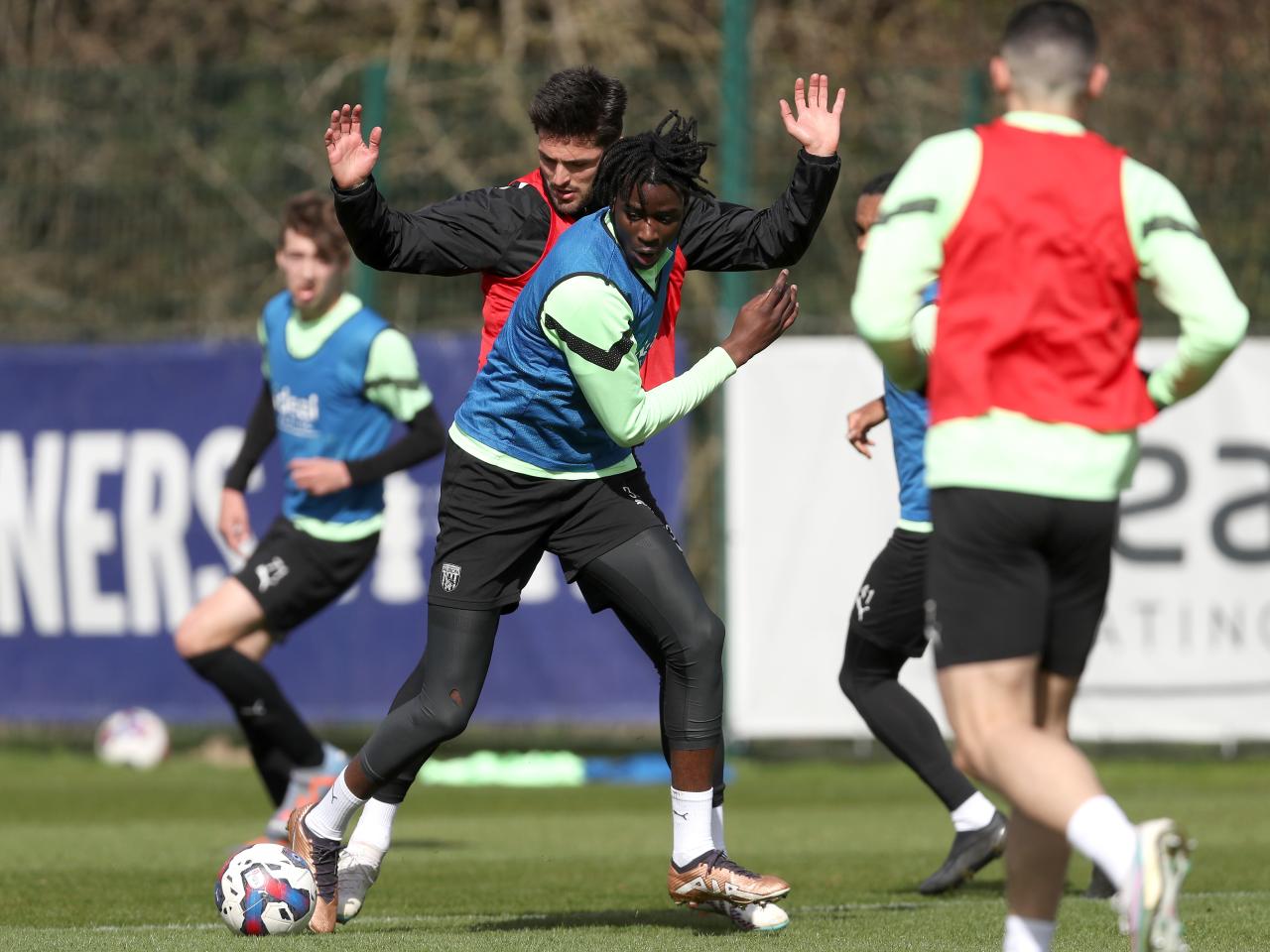 International Break Training 19