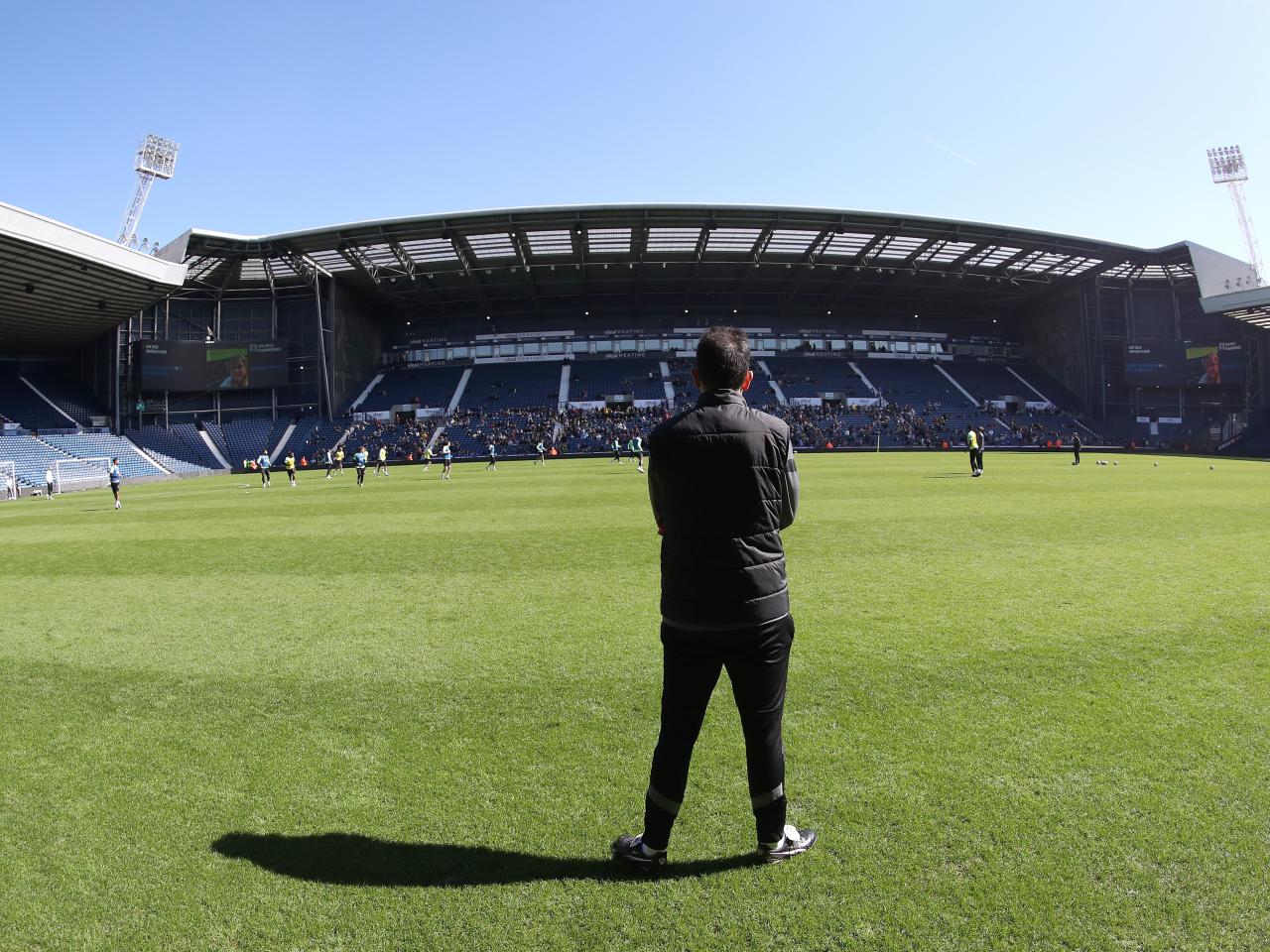 Training at the stadium gallery 15