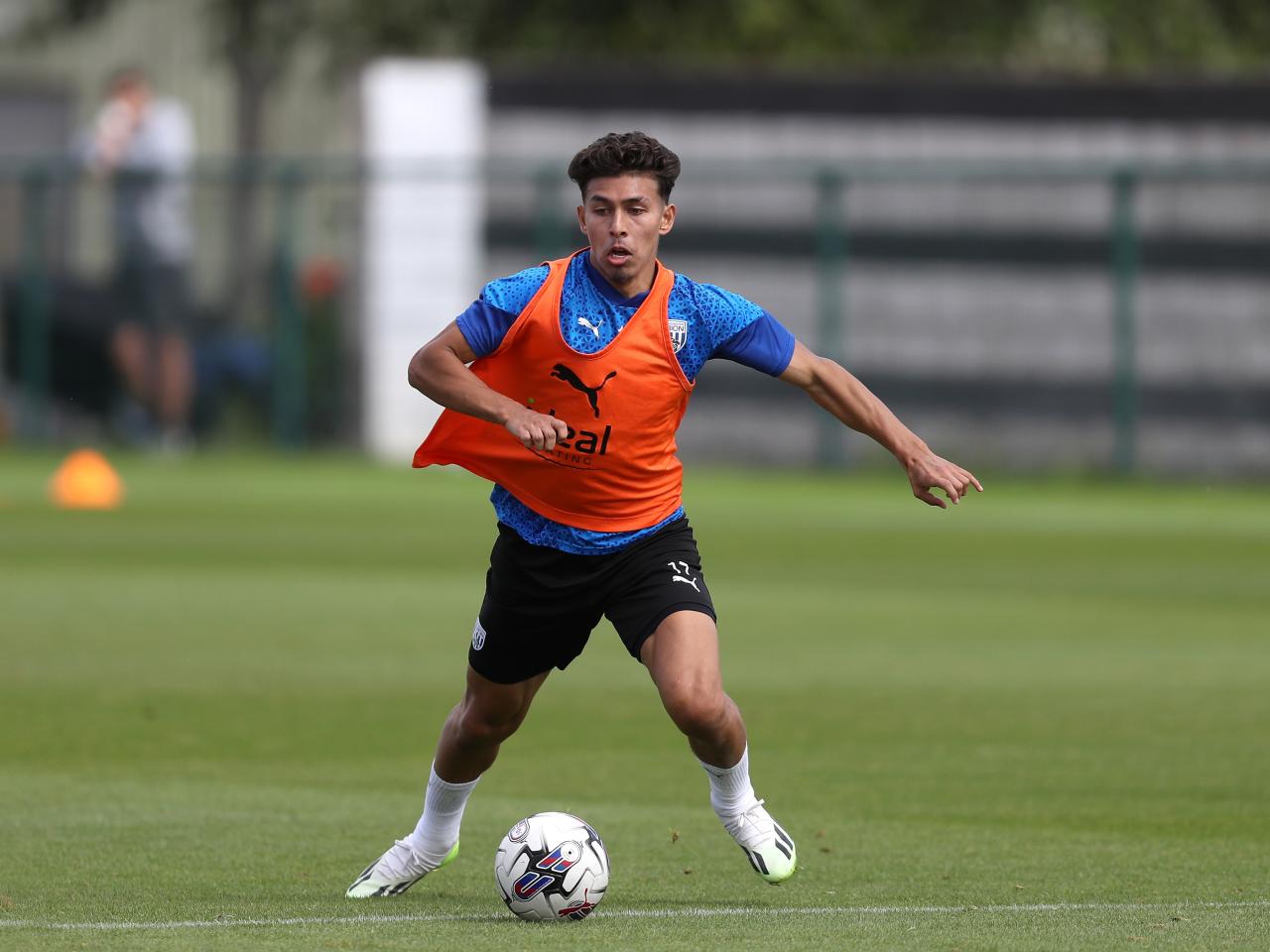 Jeremy Sarmiento on the ball in training 