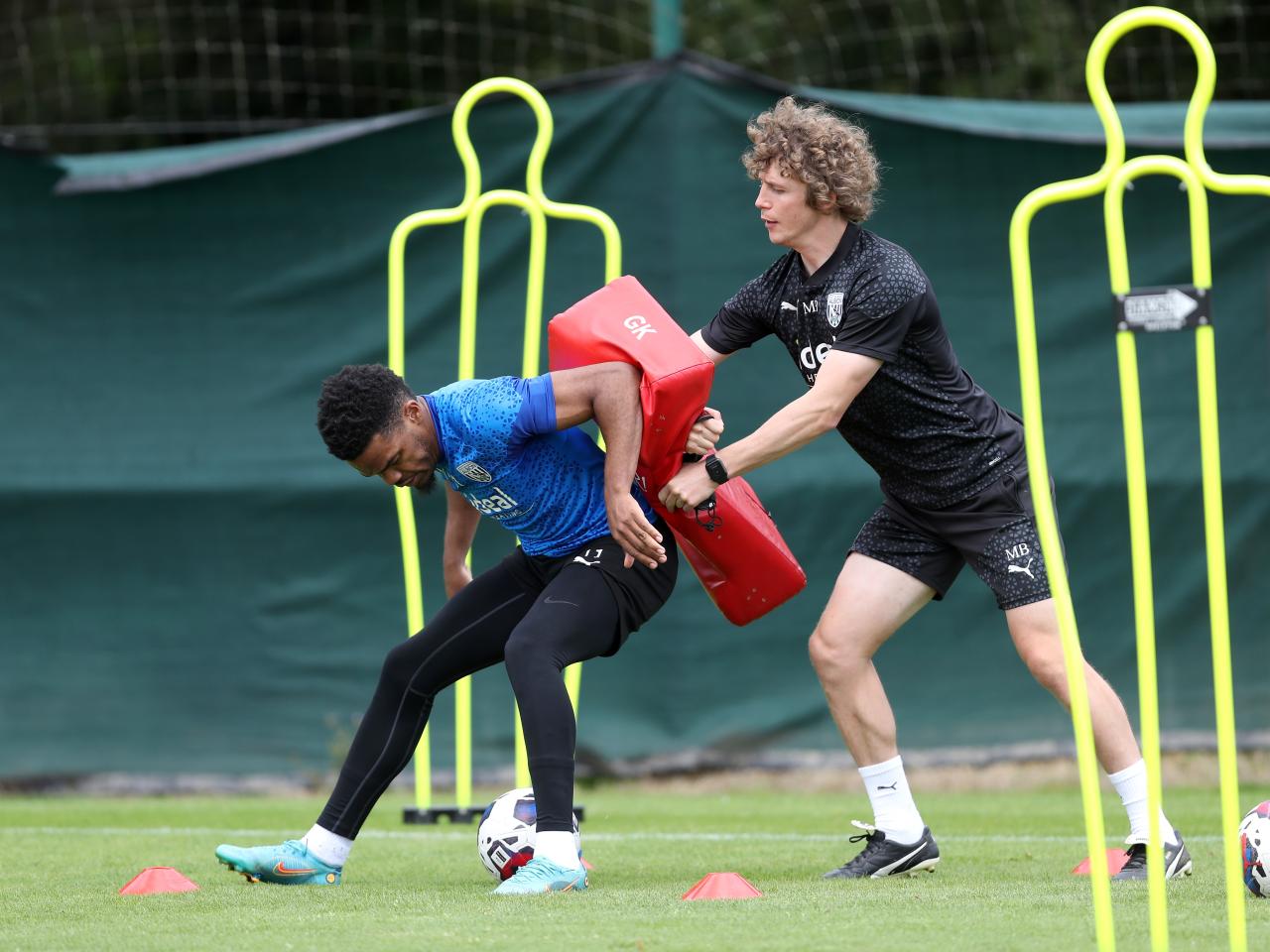 Grady Diangana shielding the ball in training
