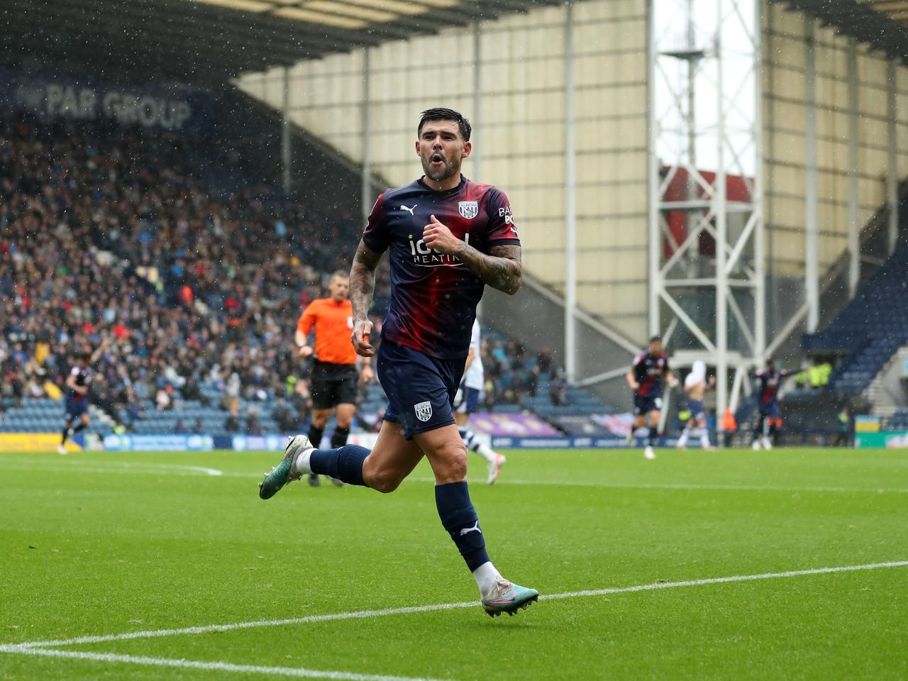 Alex Mowatt celebrates scoring against Preston North End 