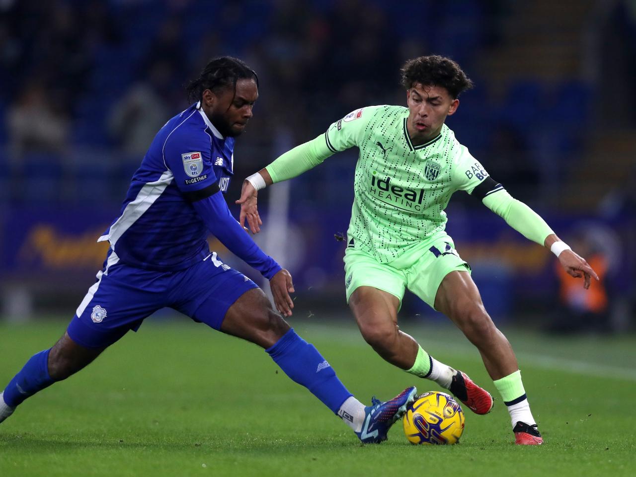 Jeremy Sarmiento on the ball against Cardiff 