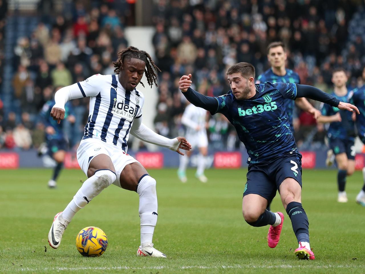 Brandon Thomas-Asante on the ball against Stoke