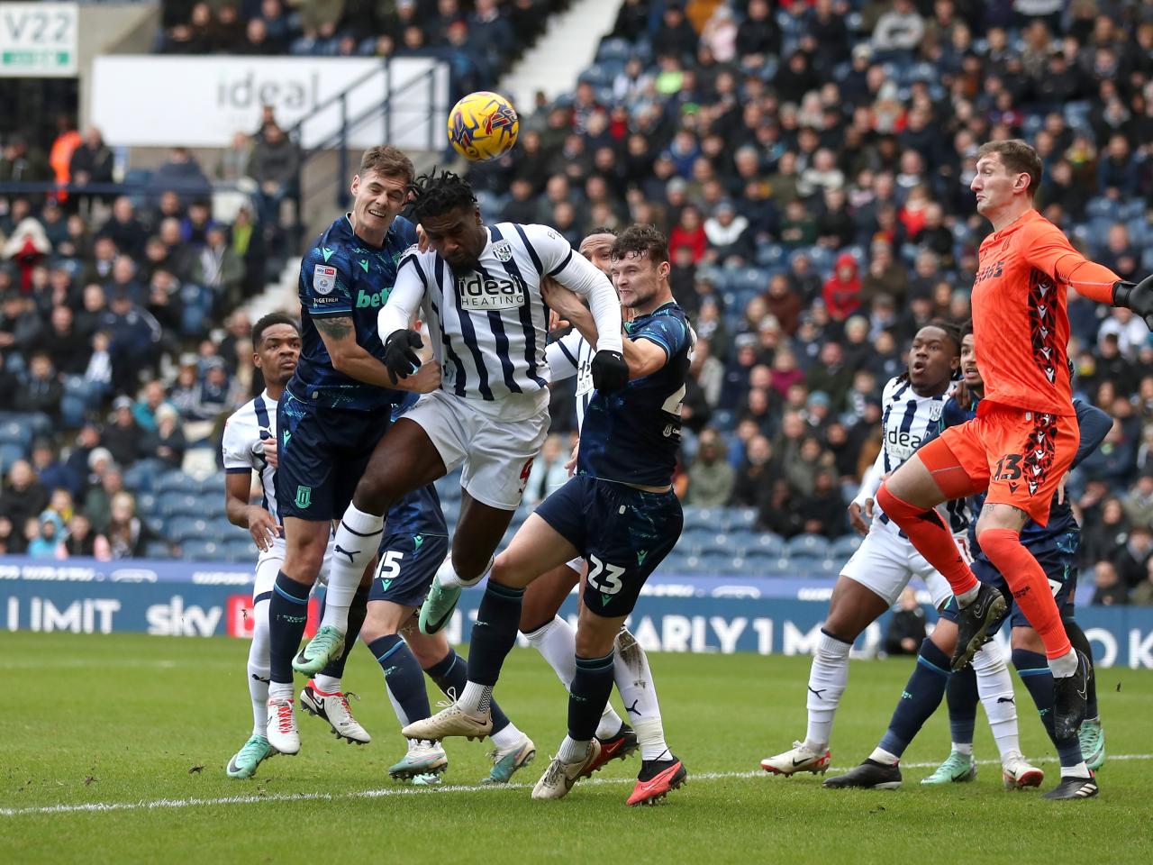 Cedric Kipre heads towards goal against Stoke