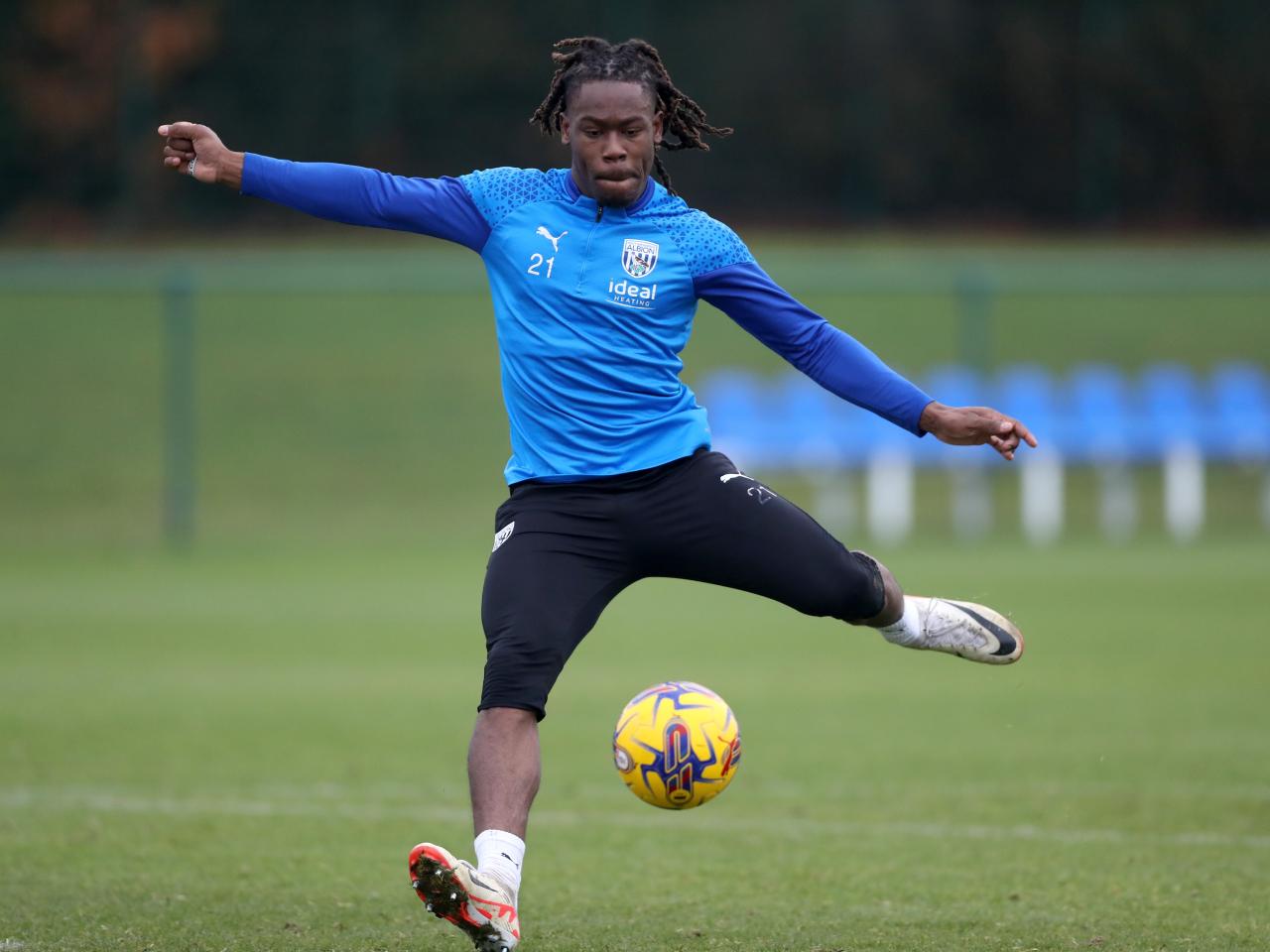 Brandon Thomas-Asante takes a shot in training 