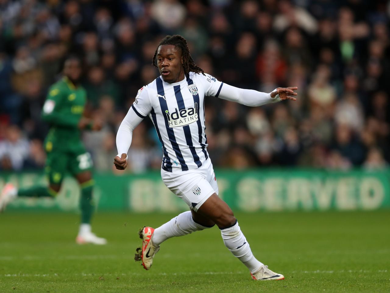 Brandon Thomas-Asante in action against Norwich 