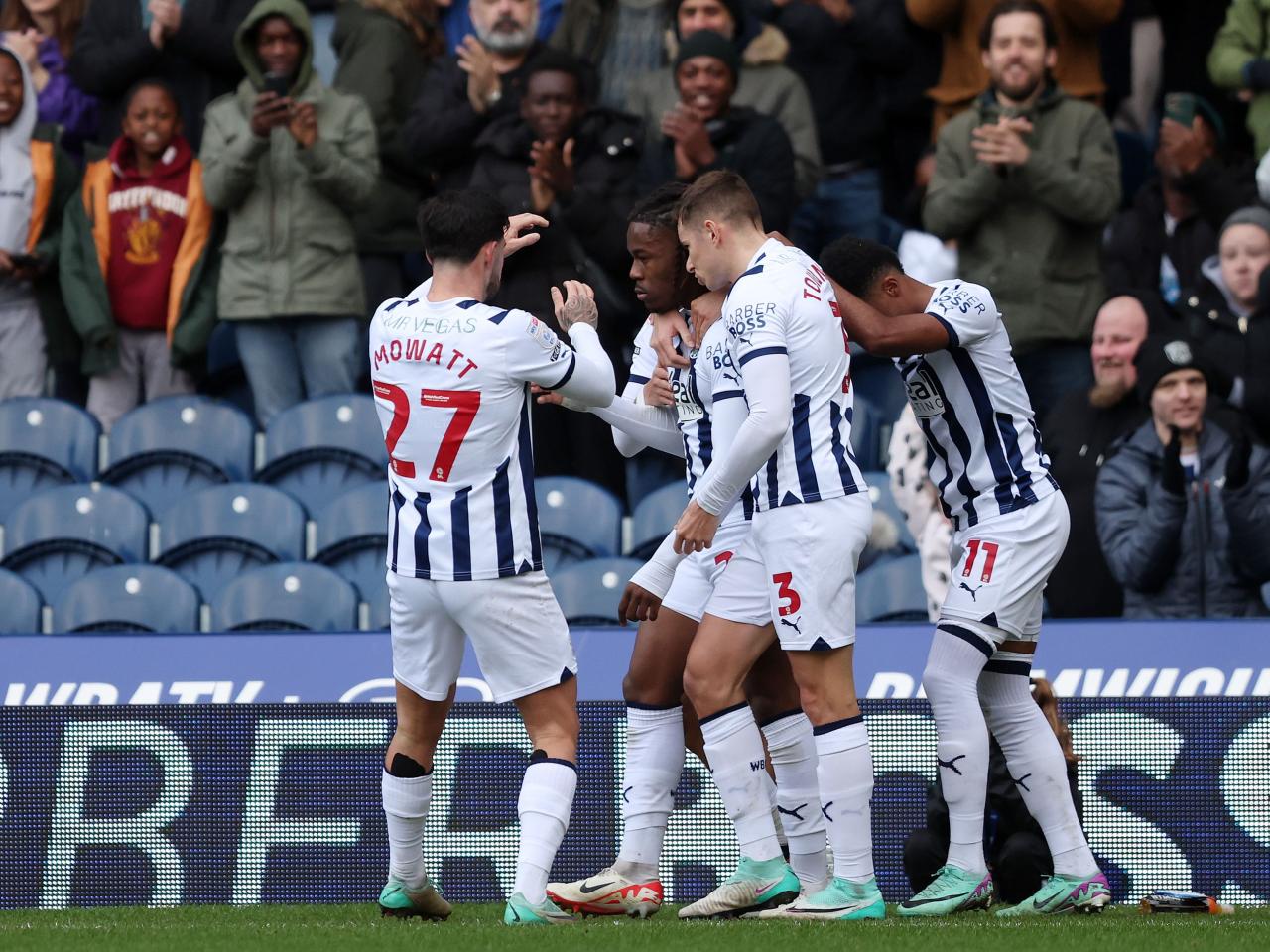 Brandon Thomas-Asante celebrates scoring against Stoke with his team-mates